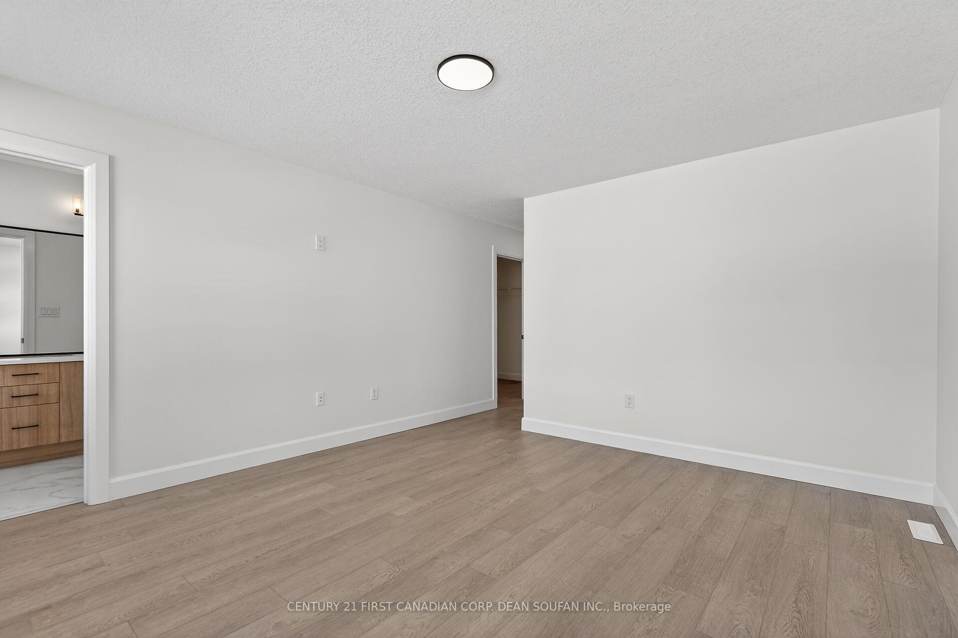 Photo 23 of 873 Catalpa Square, London, North E — HOMEH