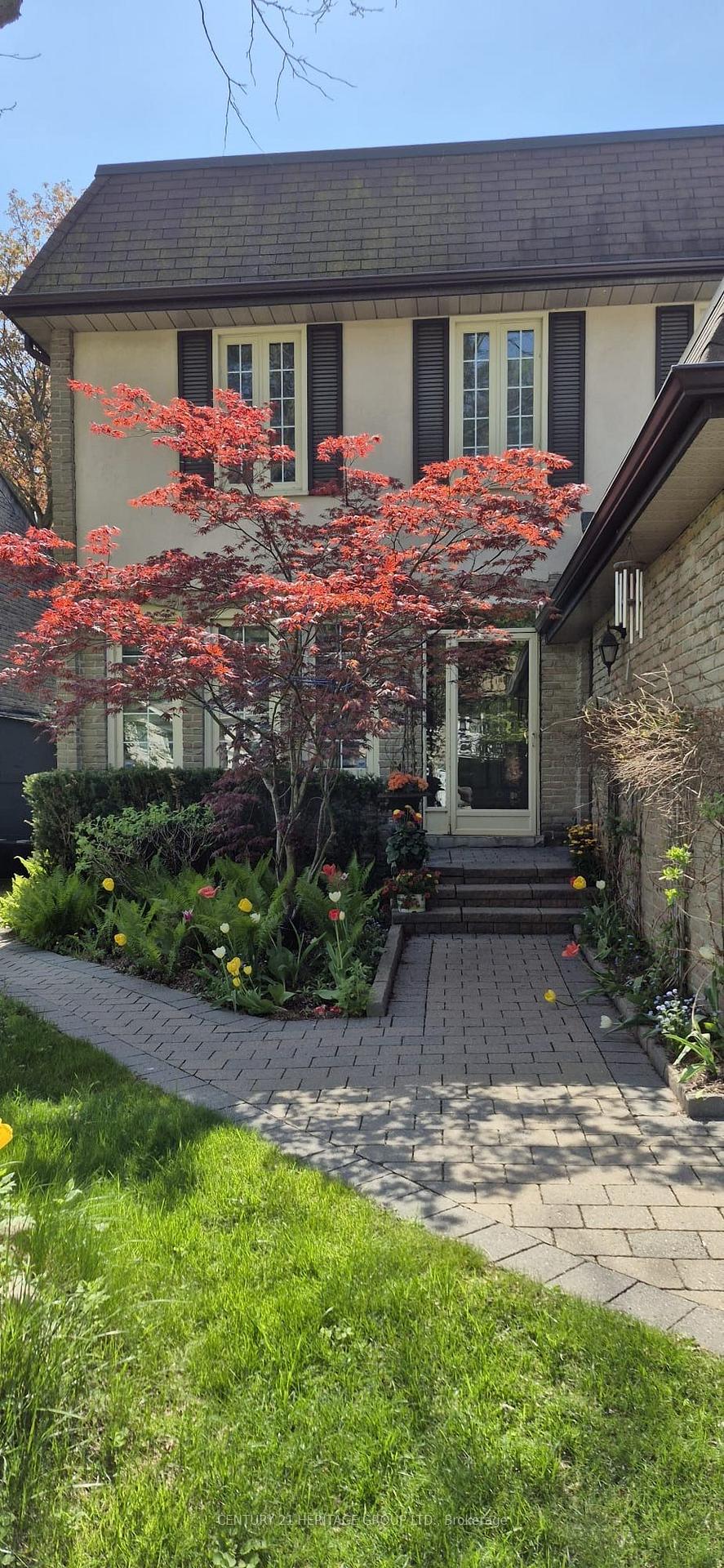 Photo 2 of Unit BSMT, 8 Tarbert Road, North York, Bayview Woods-Steeles — HOMEH