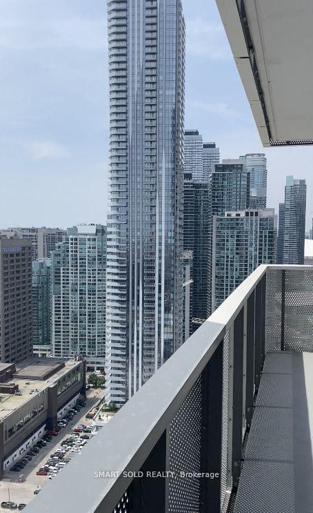 Photo 11 of Unit 3811, 55 Cooper Street, Toronto, Waterfront Communities — HOMEH