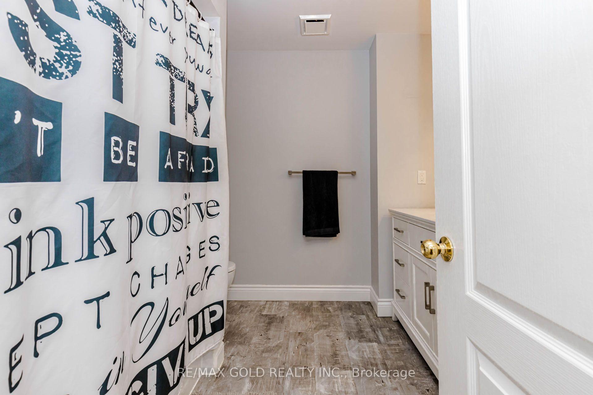 Photo 30 of 93 Lauchlin Crescent, Halton Hills, Georgetown — HOMEH