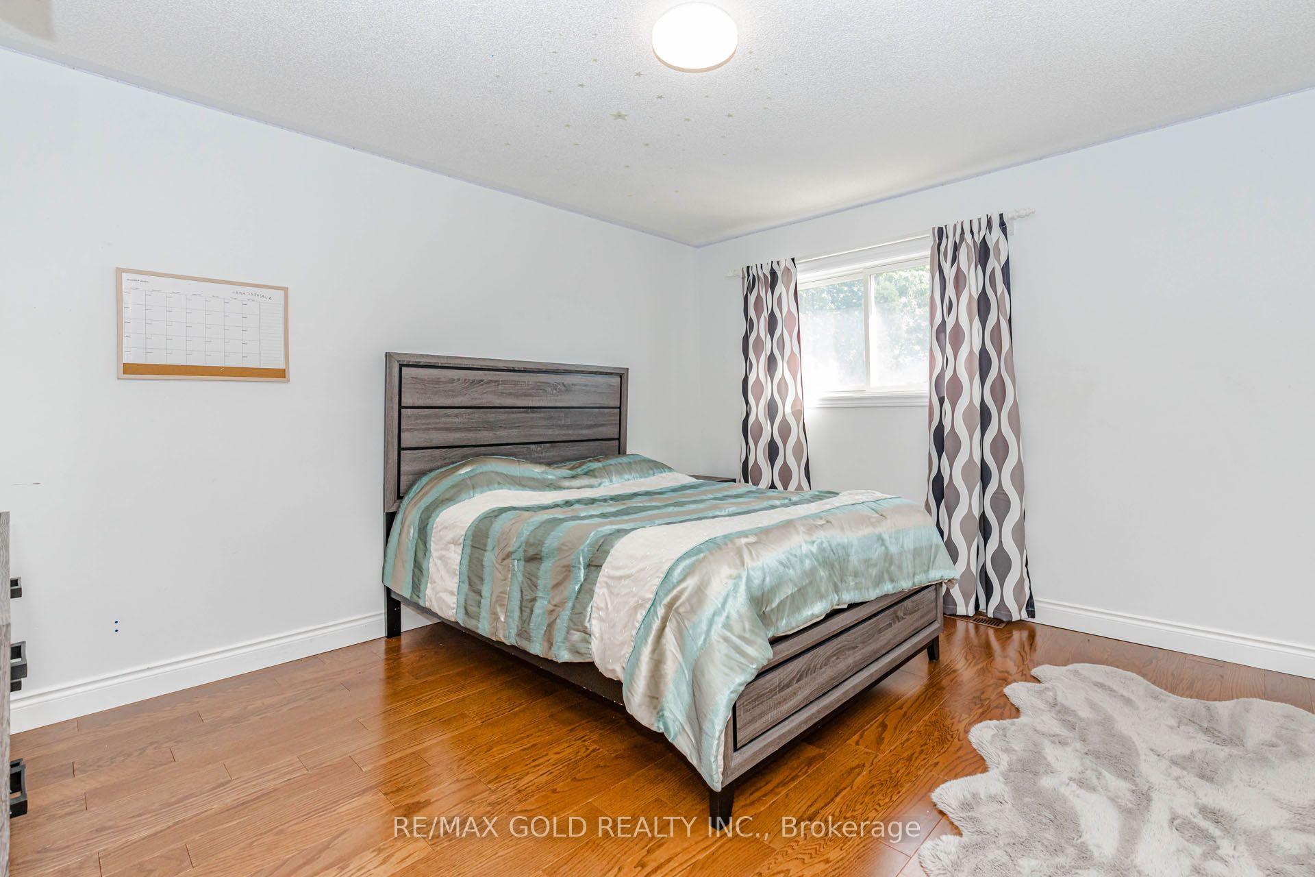 Photo 31 of 93 Lauchlin Crescent, Halton Hills, Georgetown — HOMEH