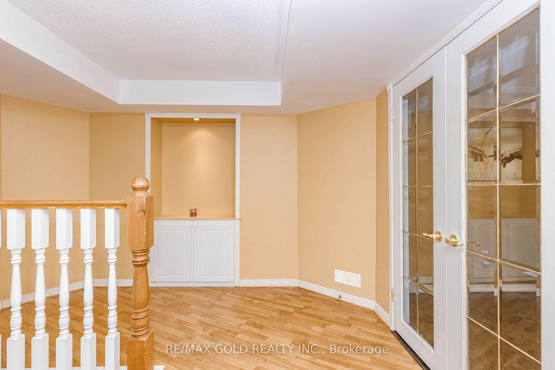 Photo 36 of 93 Lauchlin Crescent, Halton Hills, Georgetown — HOMEH