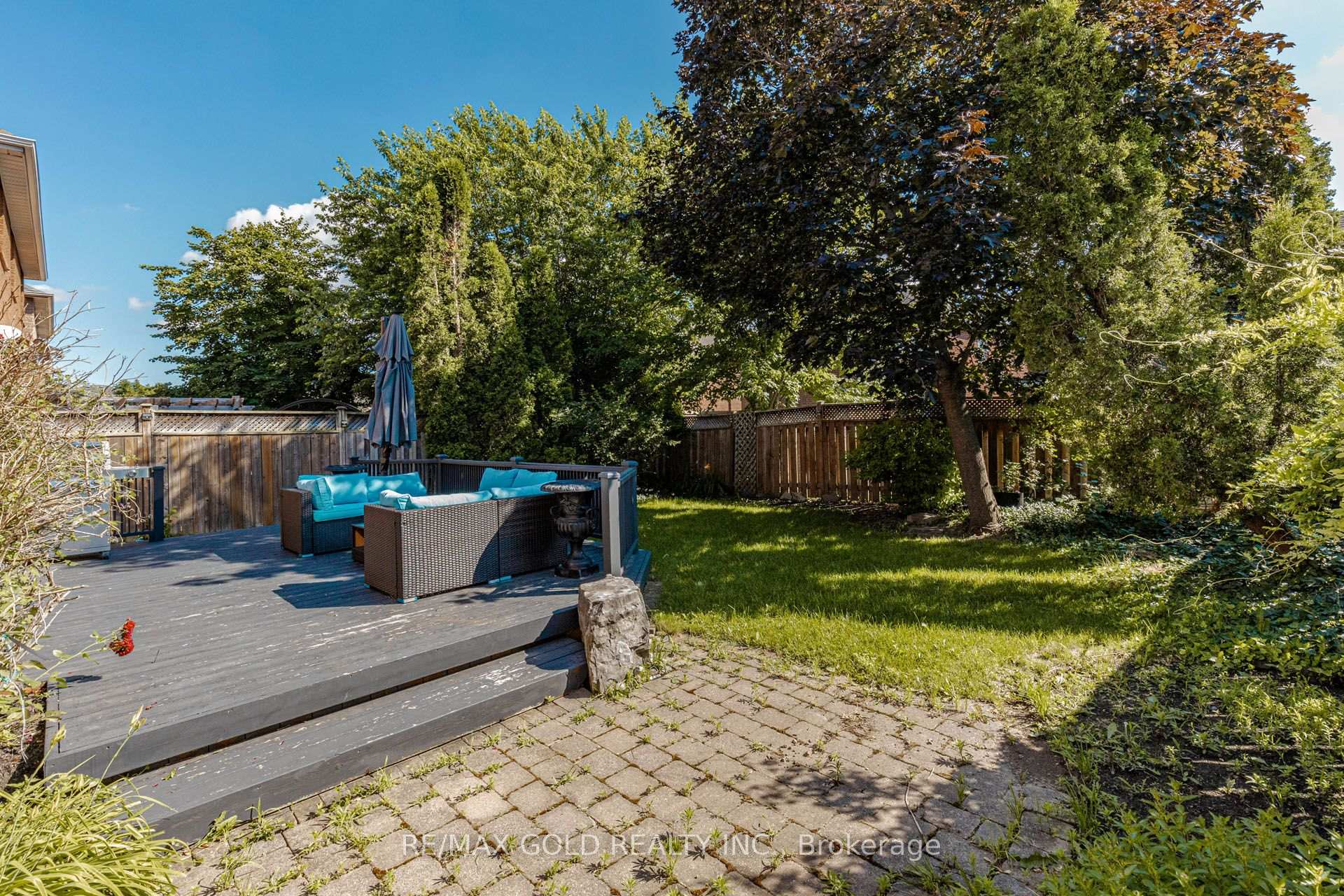 Photo 46 of 93 Lauchlin Crescent, Halton Hills, Georgetown — HOMEH