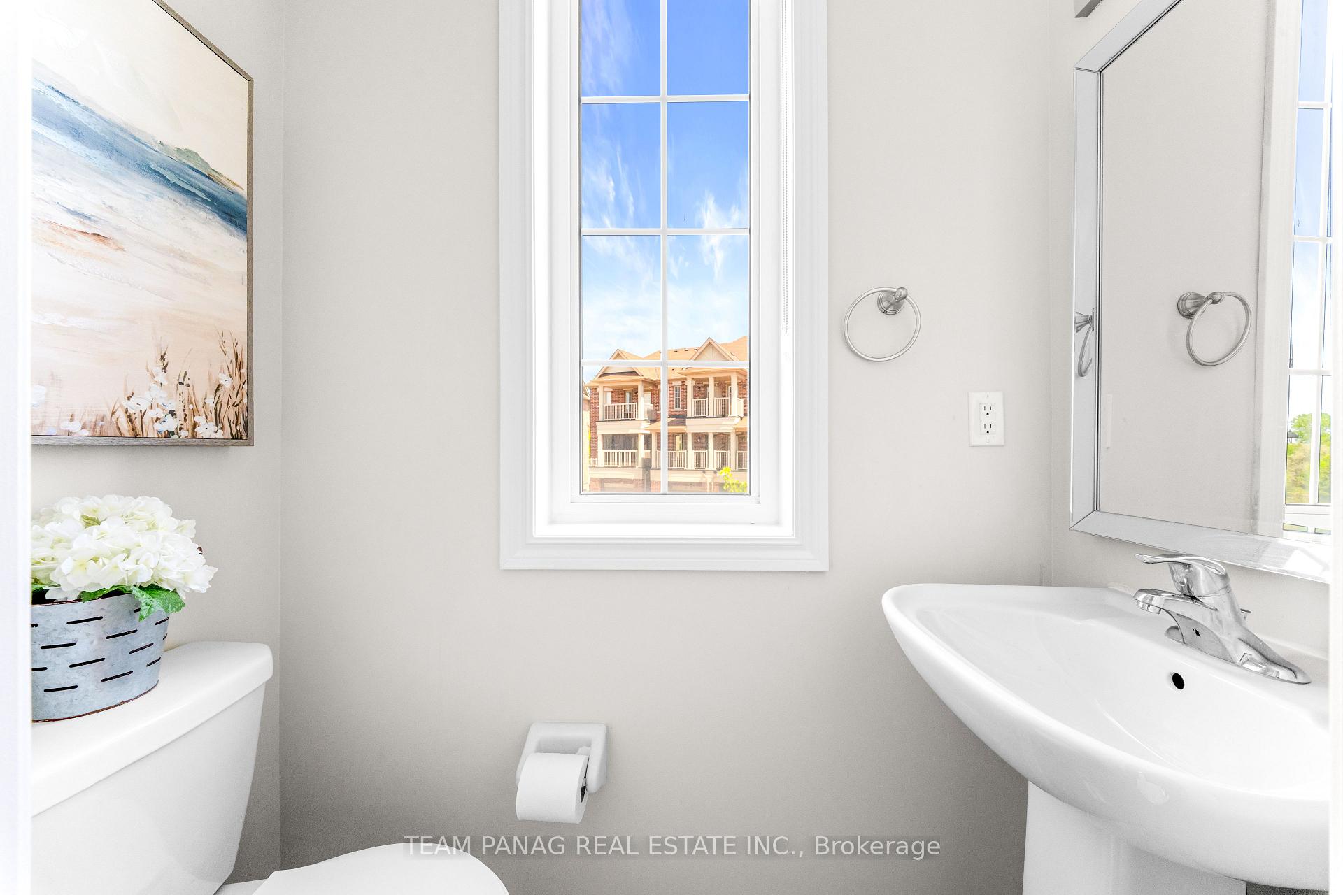 Photo 15 of 16 Rabbit Run Way, Brampton, Heart Lake East — HOMEH