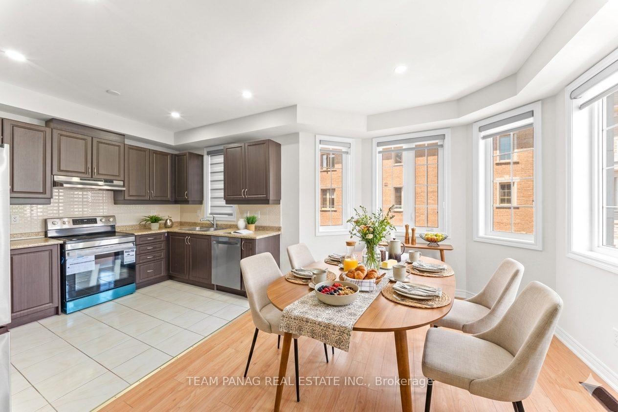Photo 18 of 16 Rabbit Run Way, Brampton, Heart Lake East — HOMEH