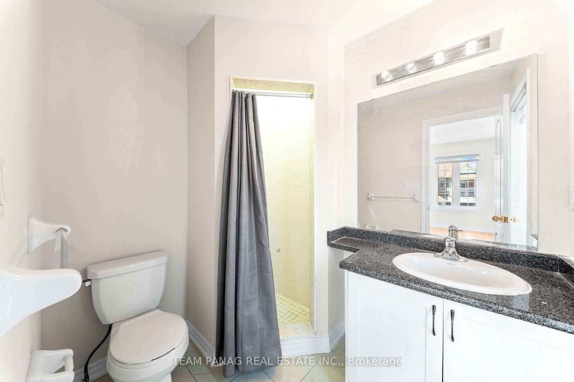 Photo 21 of 16 Rabbit Run Way, Brampton, Heart Lake East — HOMEH