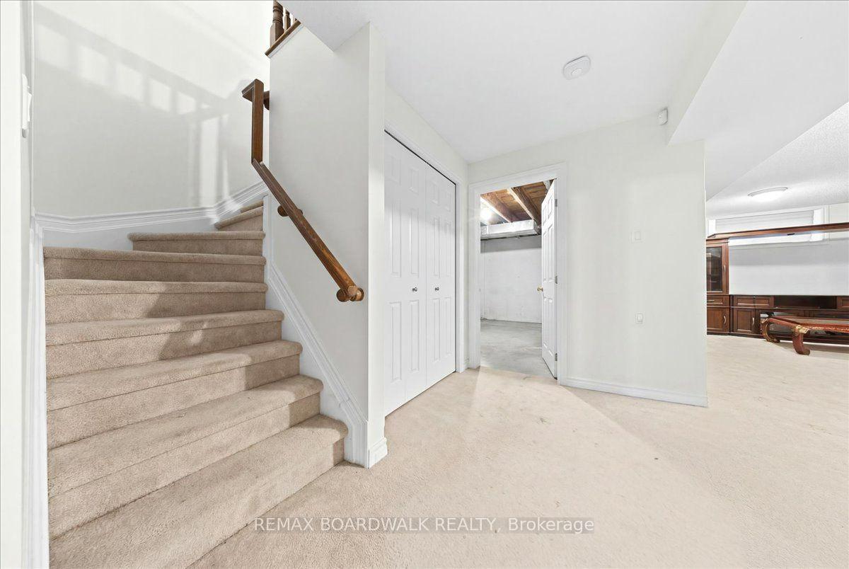Photo 14 of 116 Passageway Private, Ottawa, Kanata - Bridlewood — HOMEH