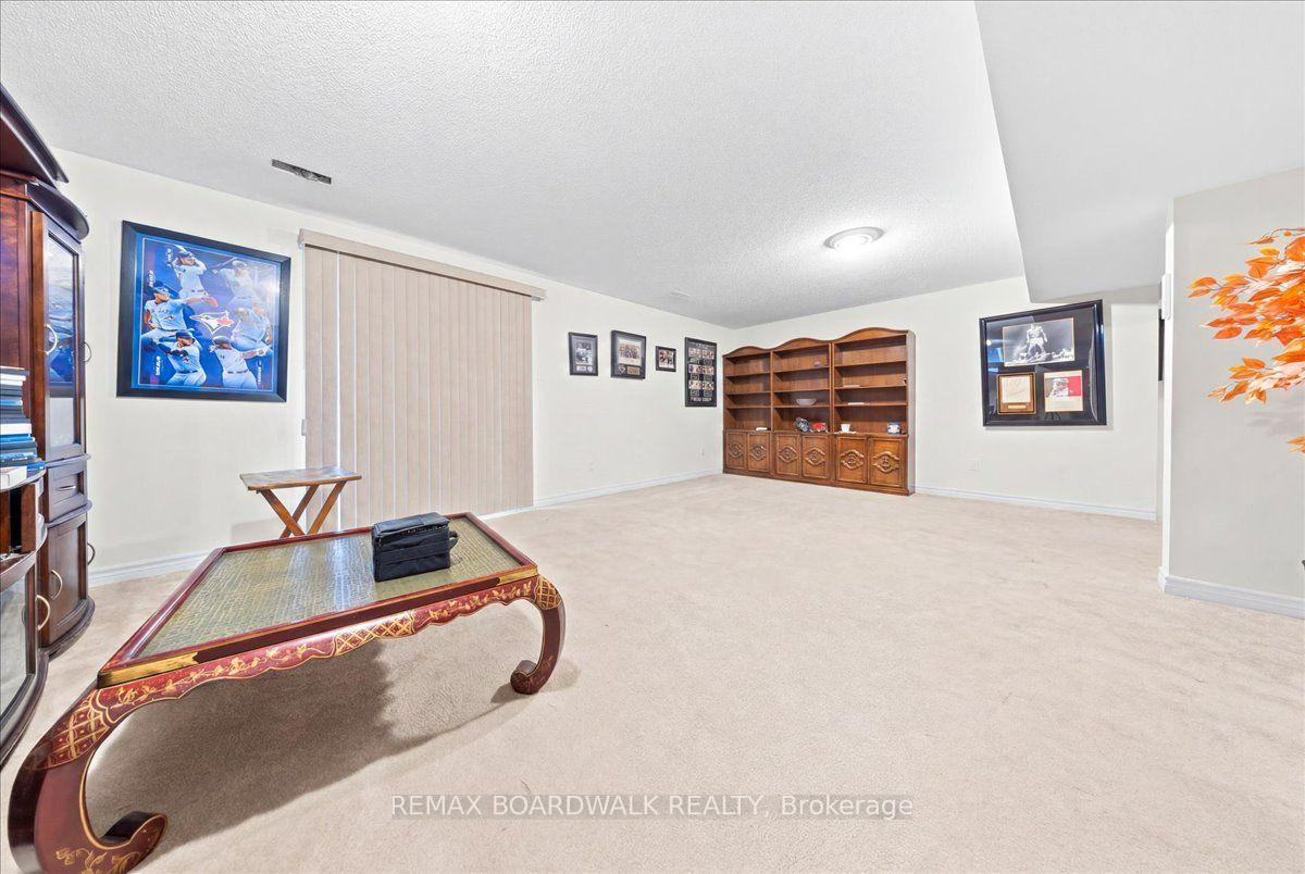 Photo 16 of 116 Passageway Private, Ottawa, Kanata - Bridlewood — HOMEH