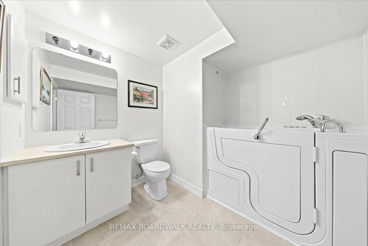Photo 19 of 116 Passageway Private, Ottawa, Kanata - Bridlewood — HOMEH