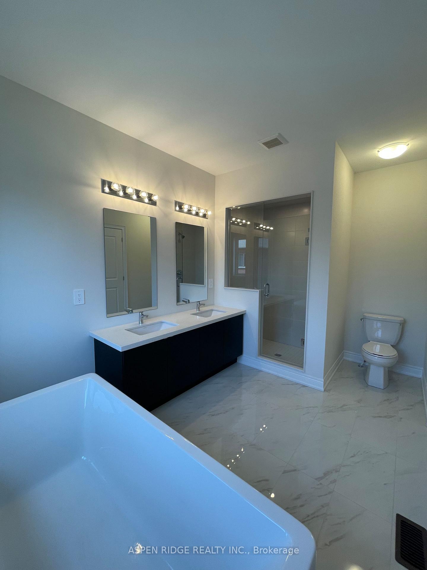 Photo 27 of 46 Lucy Pick Avenue, Markham, Rural Markham — HOMEH