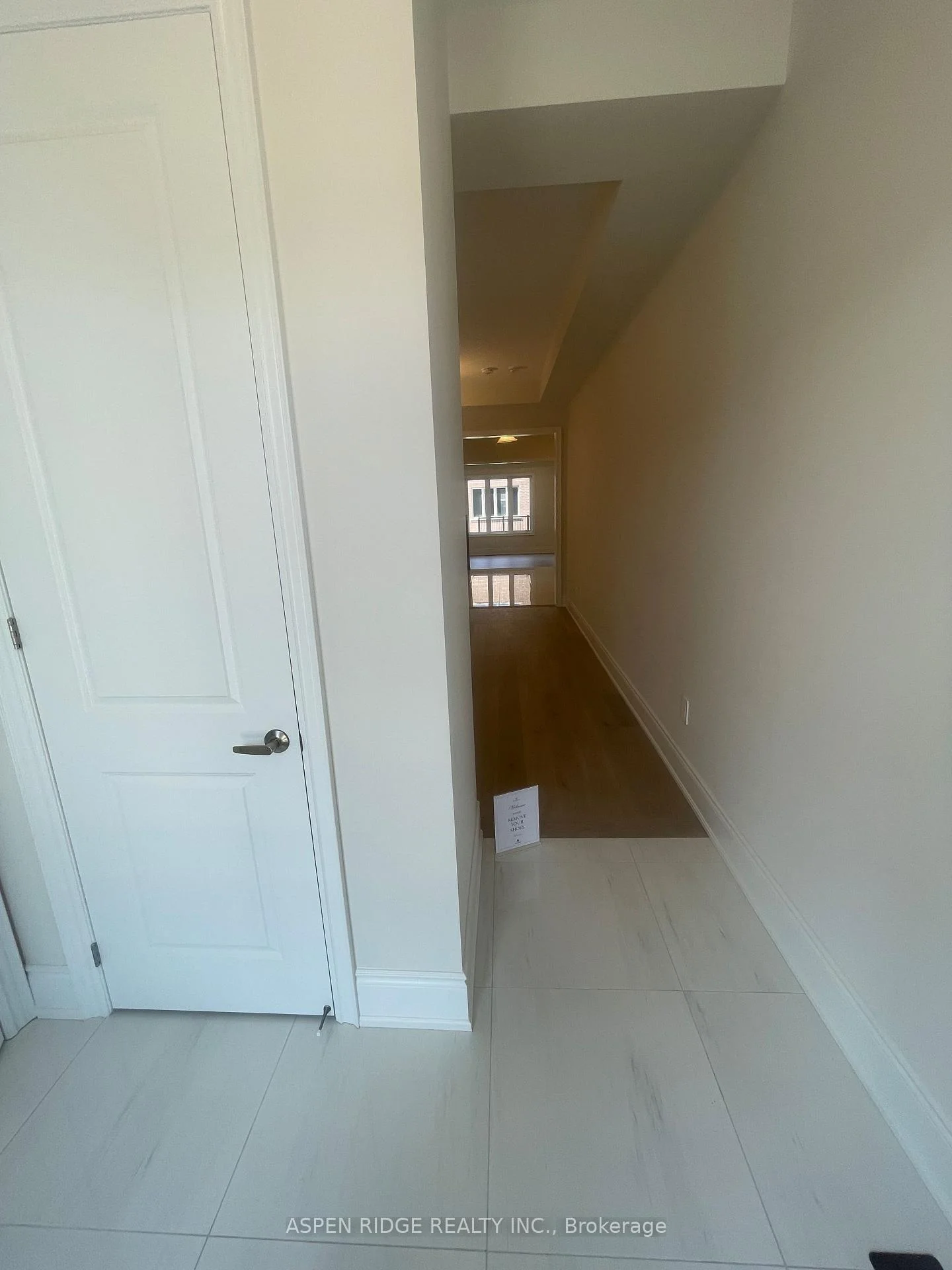 Photo 5 of 46 Lucy Pick Avenue, Markham, Rural Markham — HOMEH