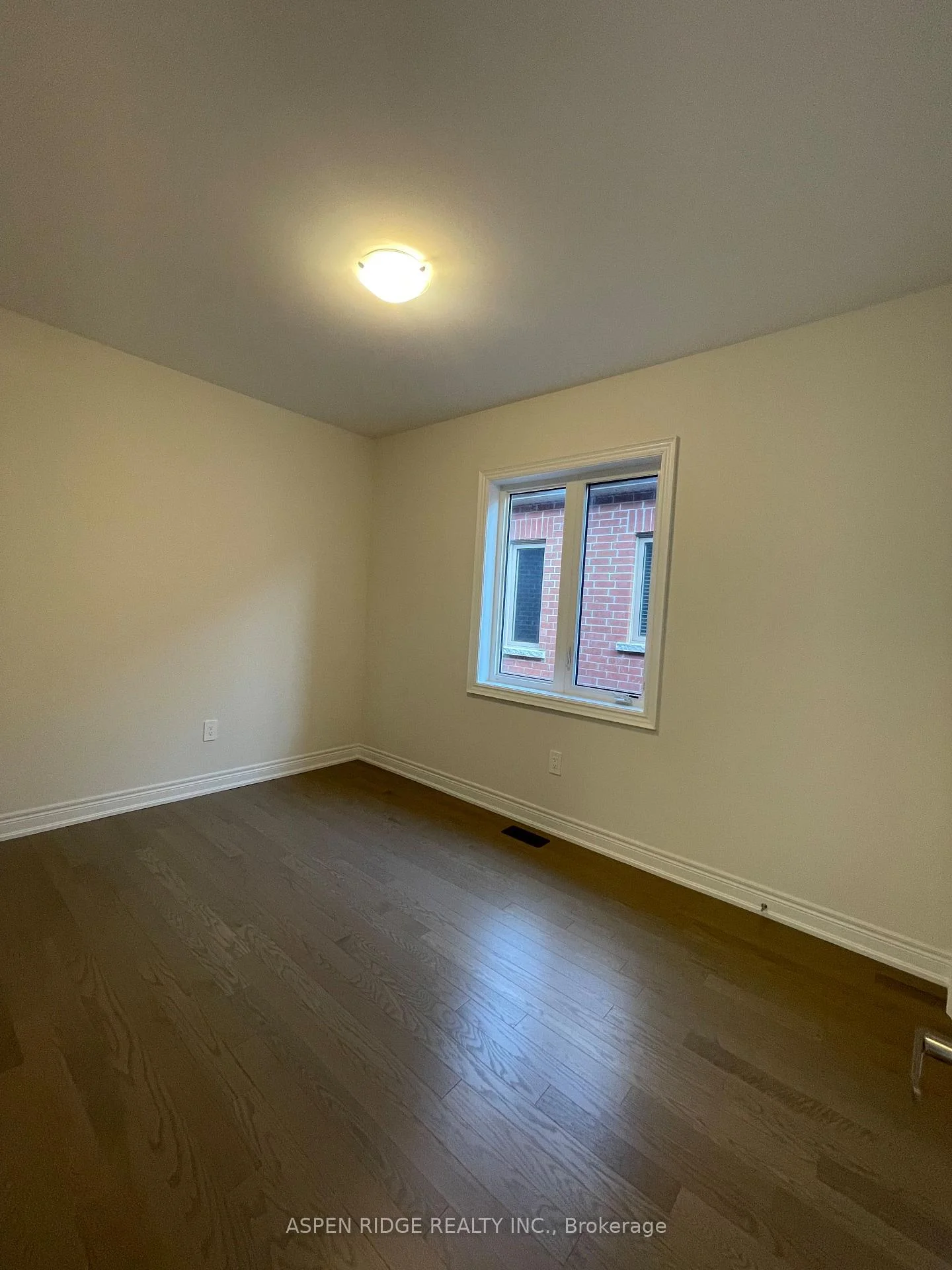 Photo 42 of 46 Lucy Pick Avenue, Markham, Rural Markham — HOMEH