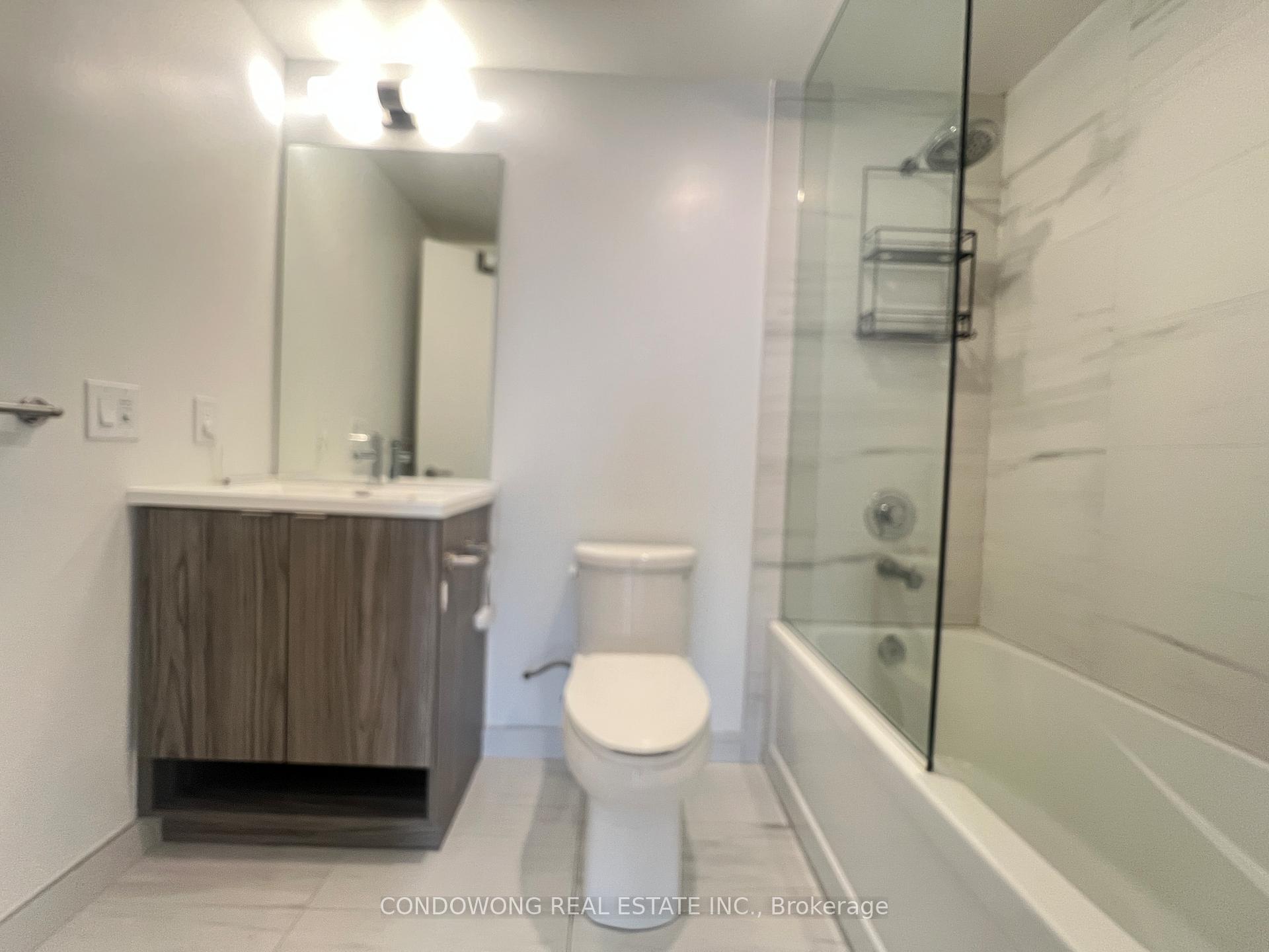 Photo 8 of Unit 7310, 55 Cooper Street, Toronto, Waterfront Communities — HOMEH