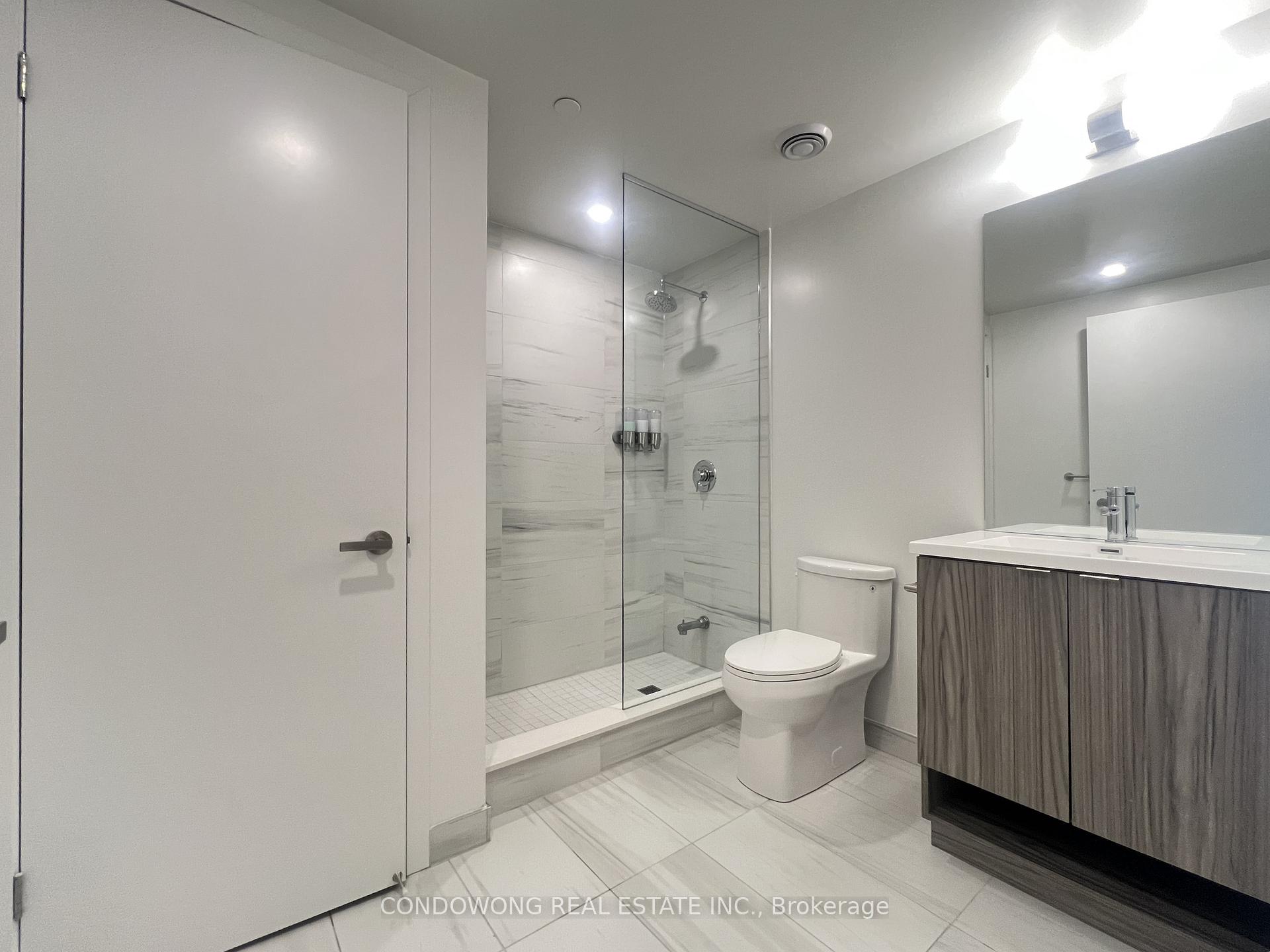 Photo 11 of Unit 7310, 55 Cooper Street, Toronto, Waterfront Communities — HOMEH