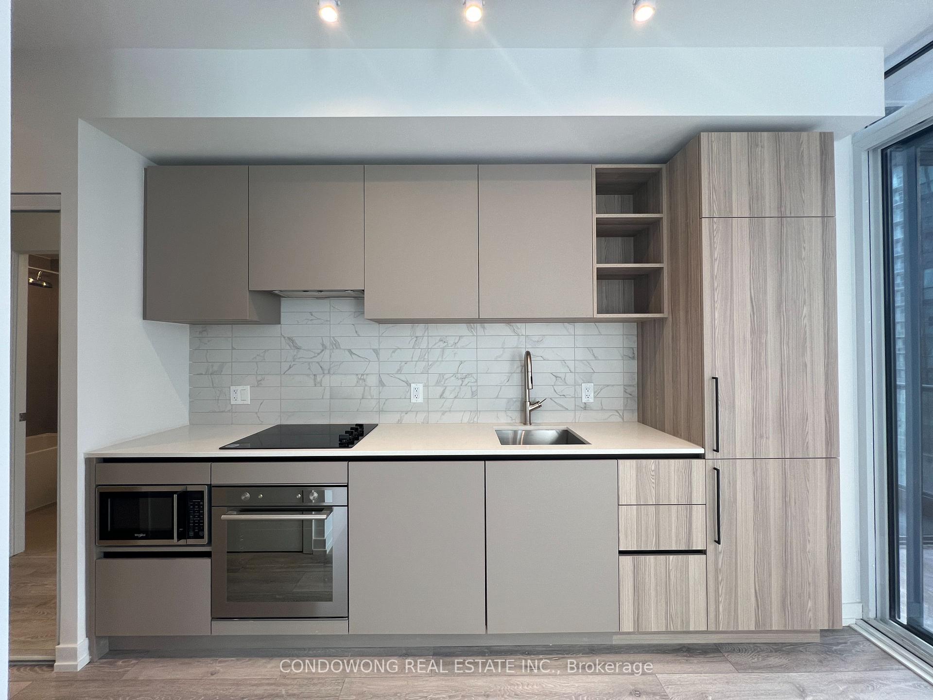 Photo 2 of Unit 2705, 55 Mercer Street, Toronto, Waterfront Communities — HOMEH