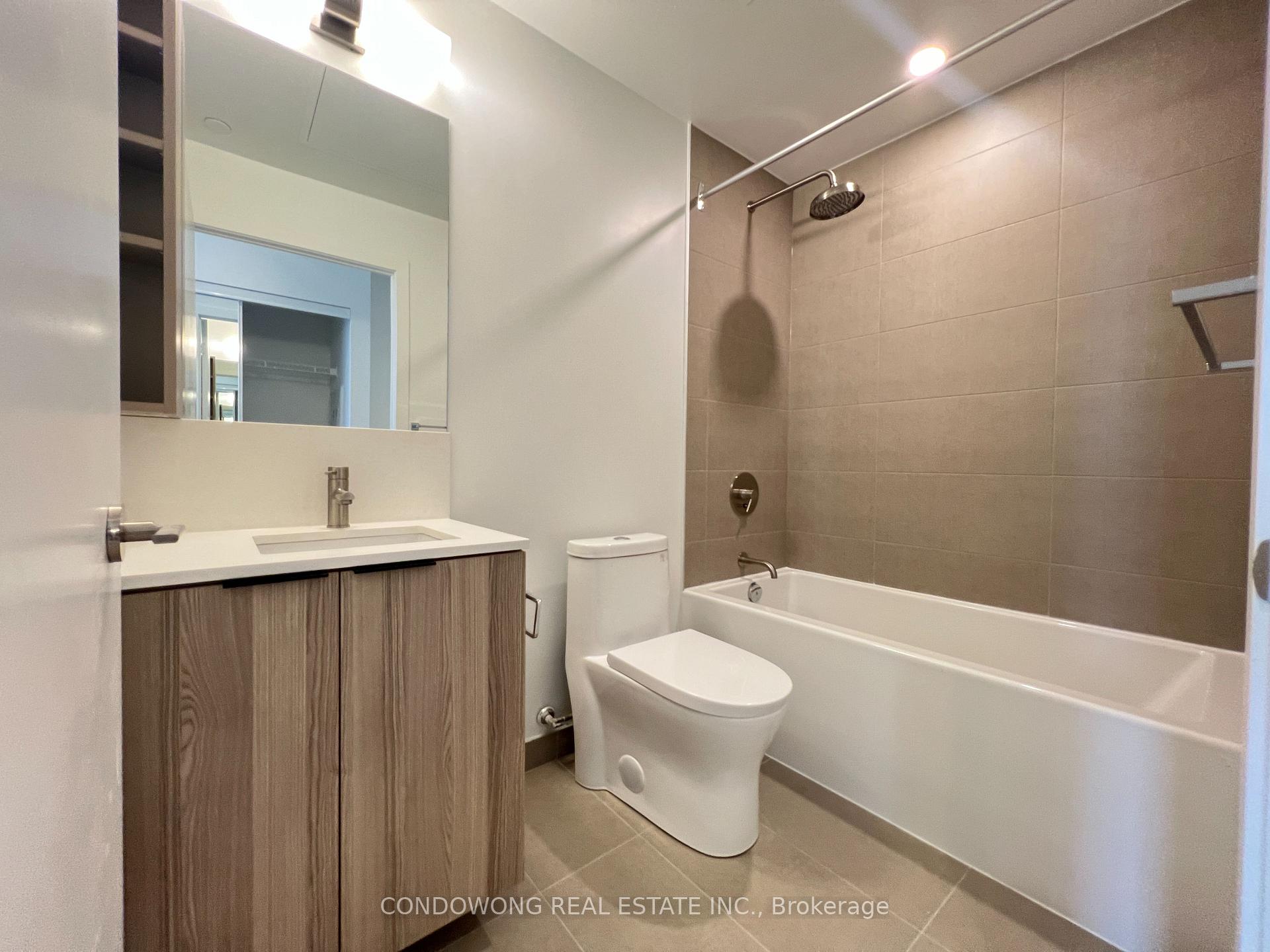 Photo 7 of Unit 2705, 55 Mercer Street, Toronto, Waterfront Communities — HOMEH