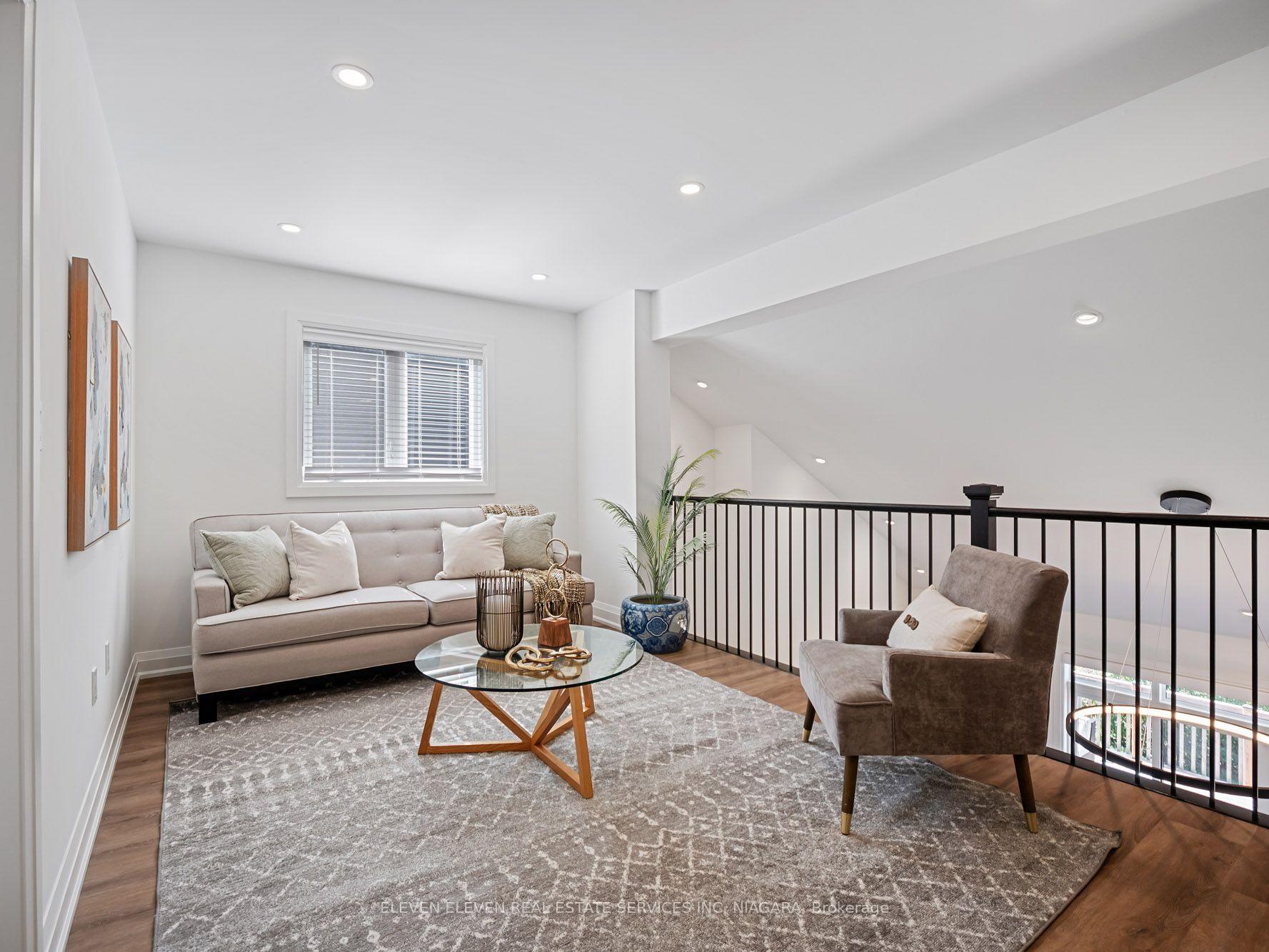 Photo 20 of 7483 Sherrilee Crescent, Niagara Falls, Brown — HOMEH