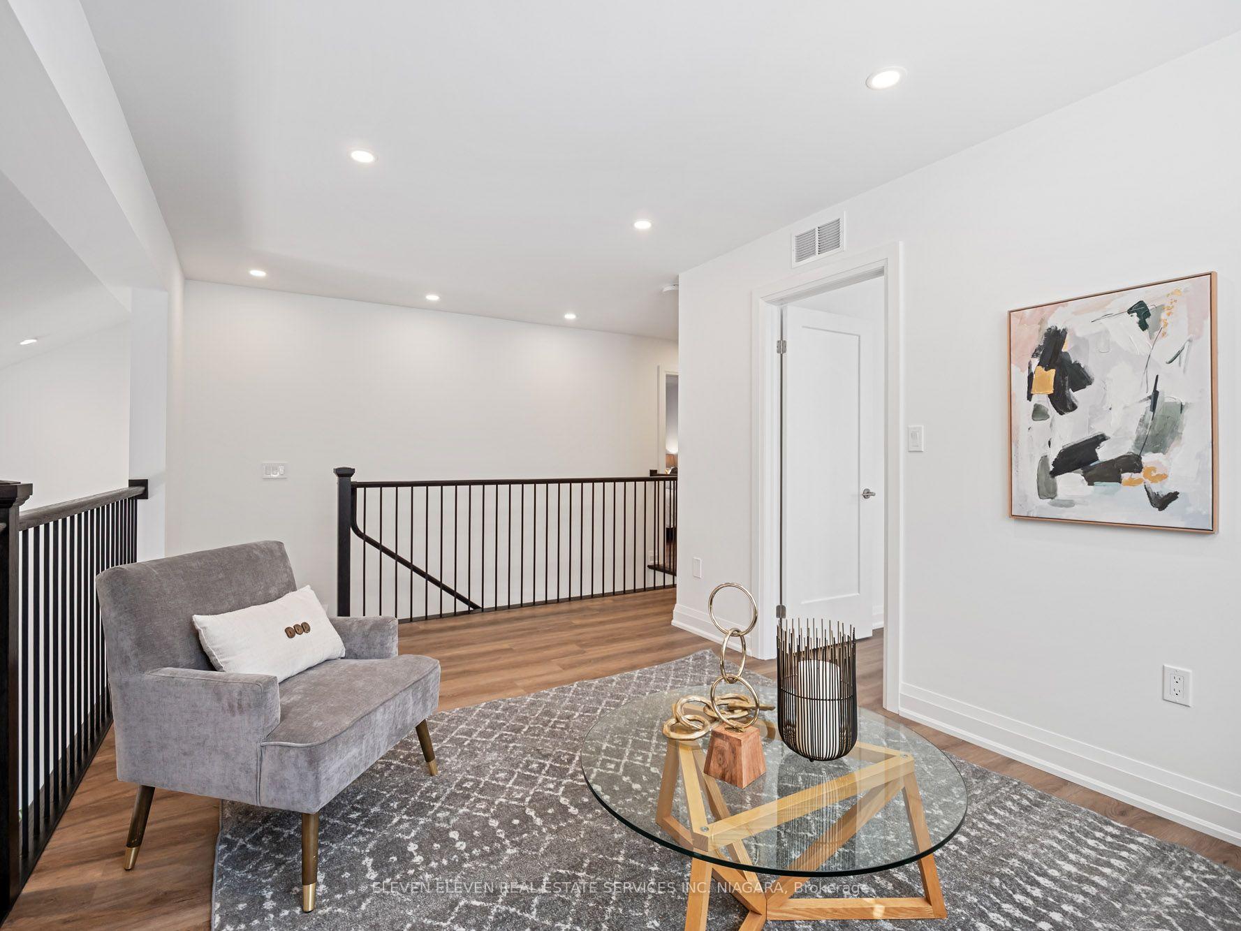 Photo 21 of 7483 Sherrilee Crescent, Niagara Falls, Brown — HOMEH