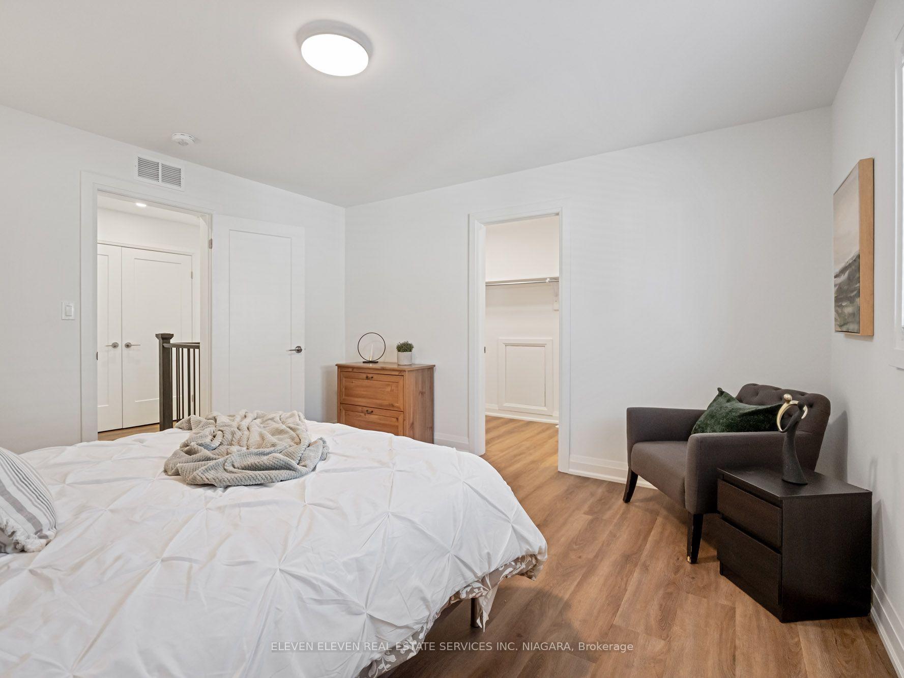 Photo 28 of 7483 Sherrilee Crescent, Niagara Falls, Brown — HOMEH