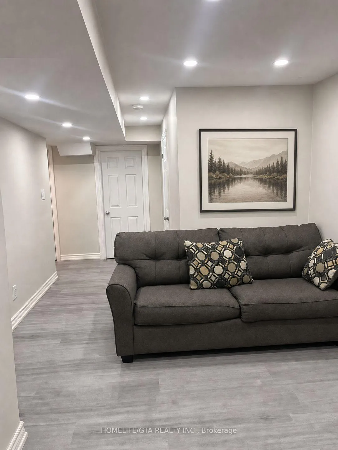 Photo 14 of 25 Haverhill Crescent, Whitby, Taunton North — HOMEH