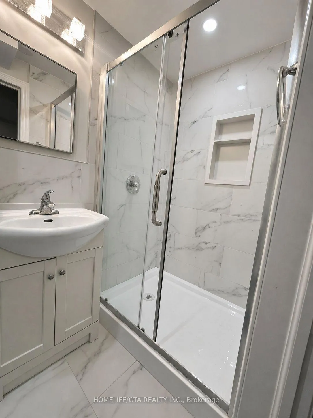 Photo 20 of 25 Haverhill Crescent, Whitby, Taunton North — HOMEH
