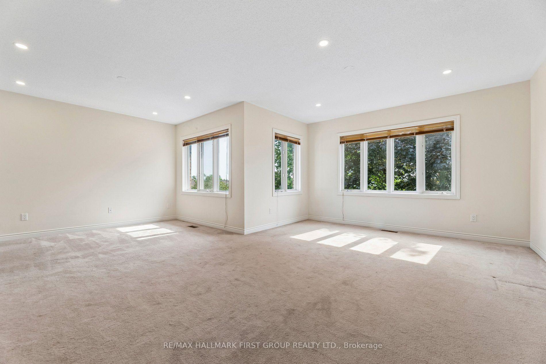 Photo 33 of 18 Kemp Drive, Ajax, Central West — HOMEH