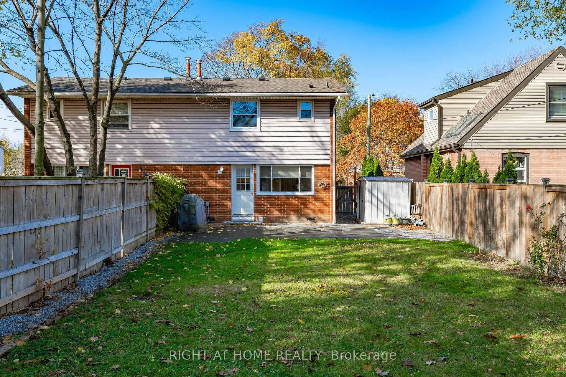 Photo 35 of 305 East 24th Street, Hamilton, Burkholme — HOMEH