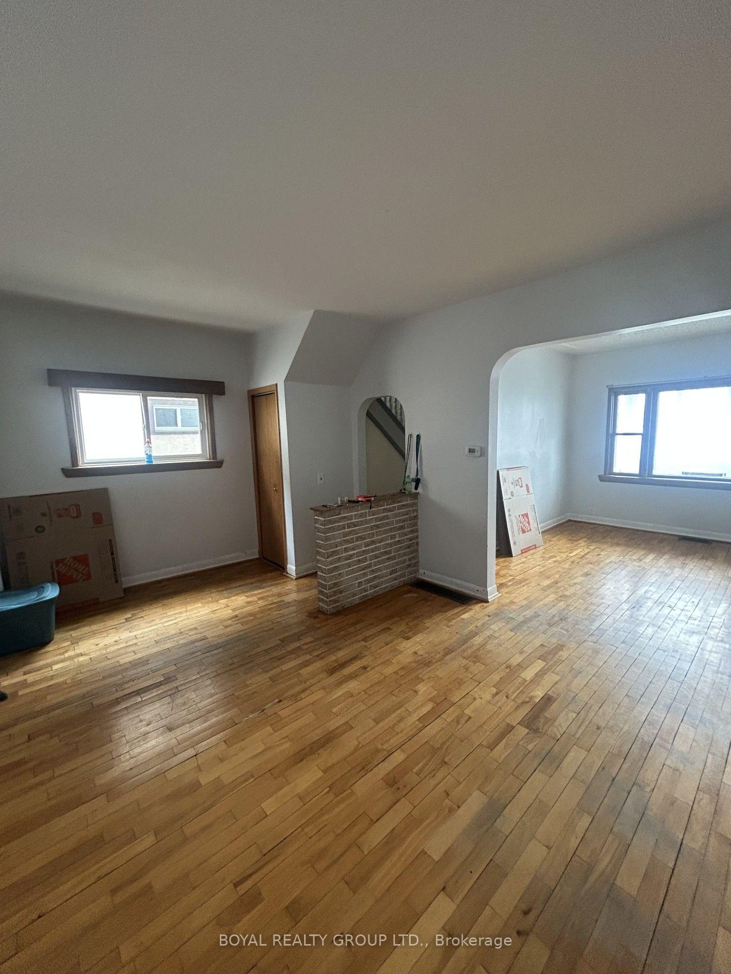 Photo 12 of 321 Cameron Street, Thunder Bay, East End — HOMEH