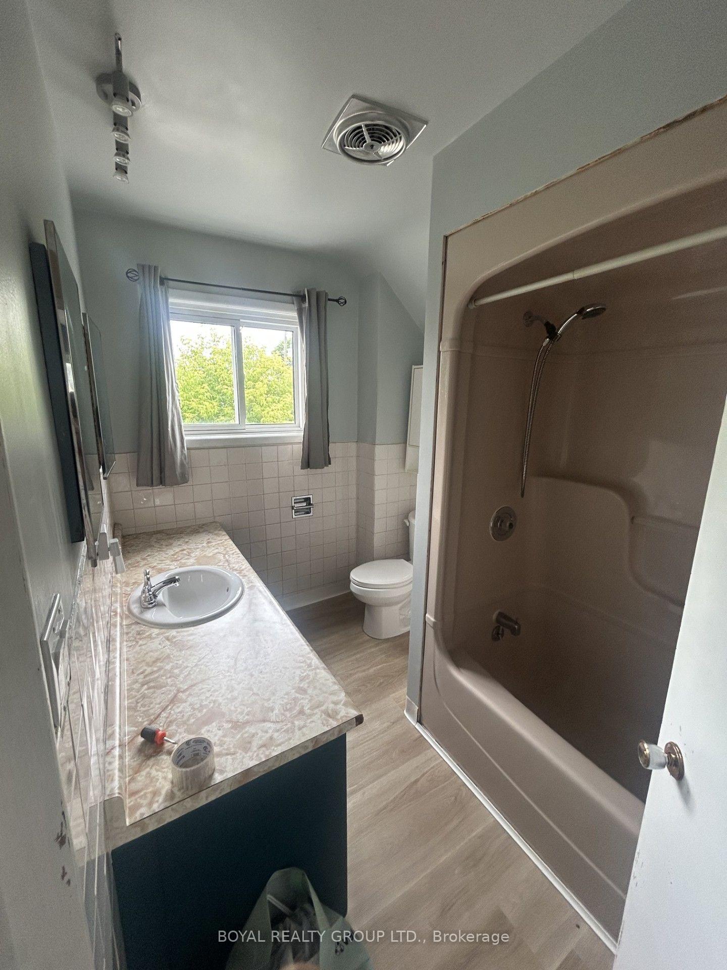 Photo 22 of 321 Cameron Street, Thunder Bay, East End — HOMEH