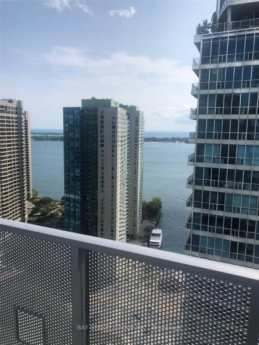 Photo 11 of Unit 3105, 10 York Street, Toronto, Waterfront Communities — HOMEH