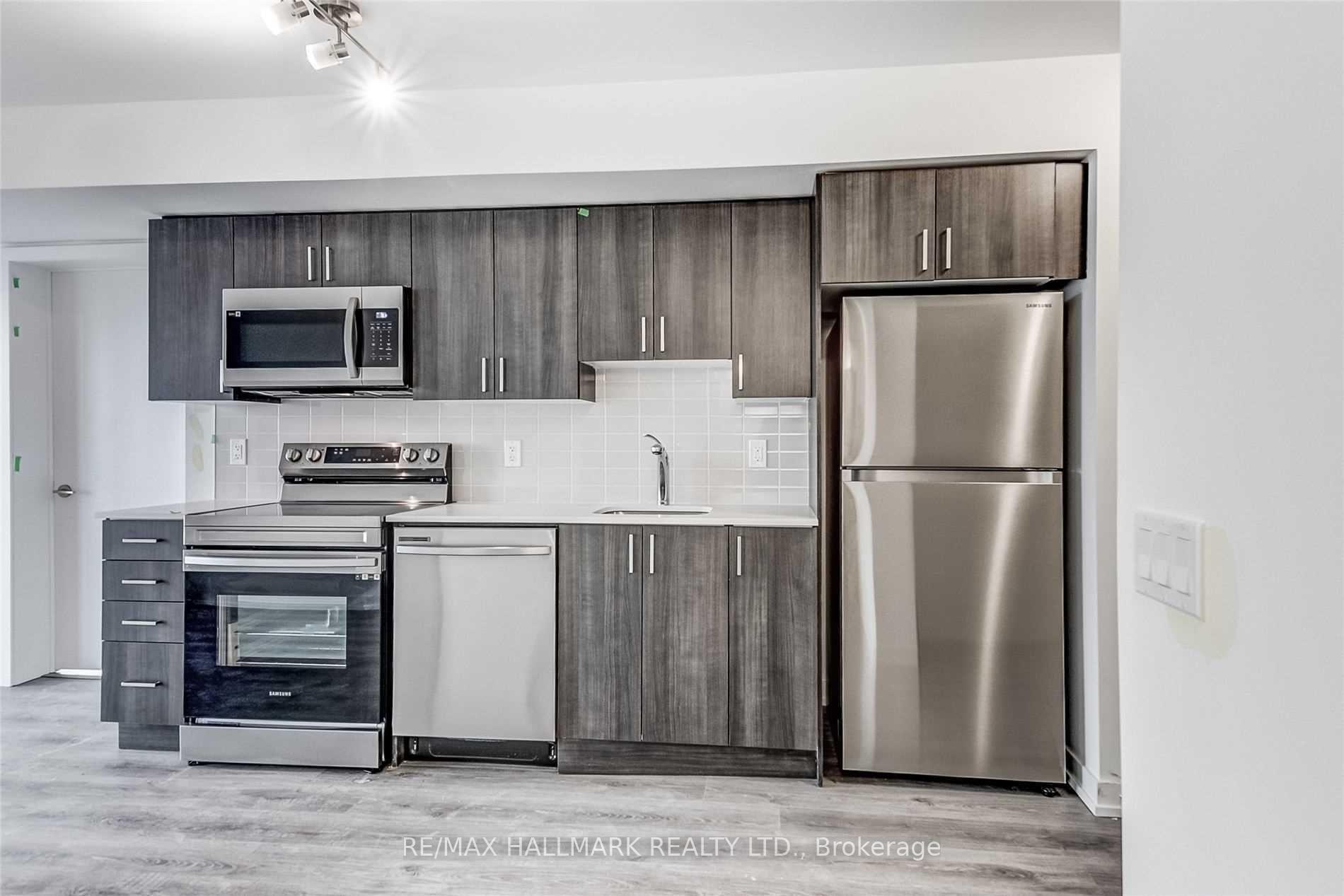 Photo 10 of Unit 1413, 1480 Bayly Street, Pickering, Bay Ridges — HOMEH