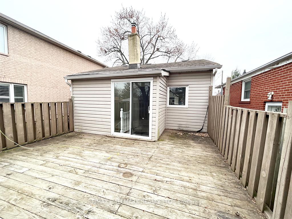Photo 3 of 67 Claremore Avenue, Scarborough, Birchcliffe-Cliffside — HOMEH