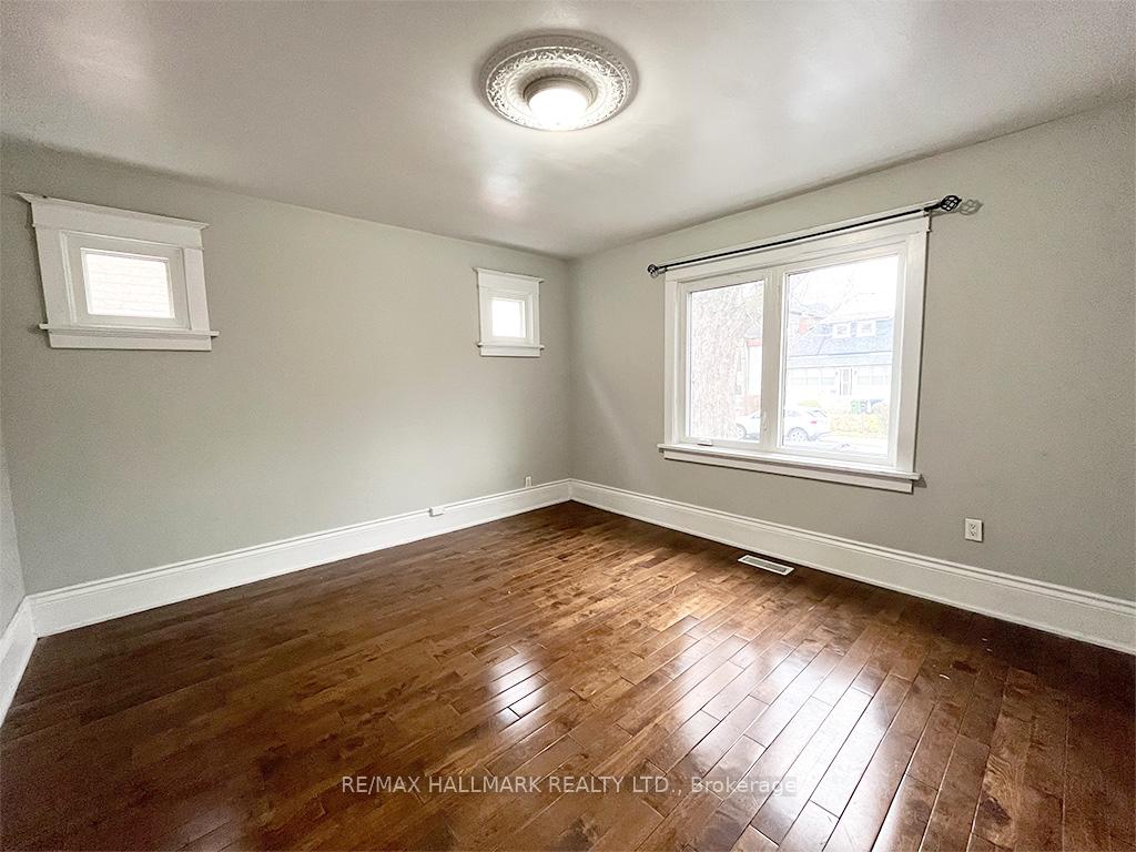 Photo 10 of 67 Claremore Avenue, Scarborough, Birchcliffe-Cliffside — HOMEH