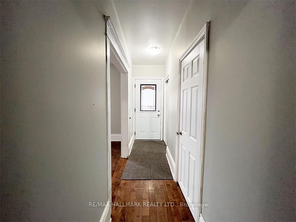 Photo 12 of 67 Claremore Avenue, Scarborough, Birchcliffe-Cliffside — HOMEH