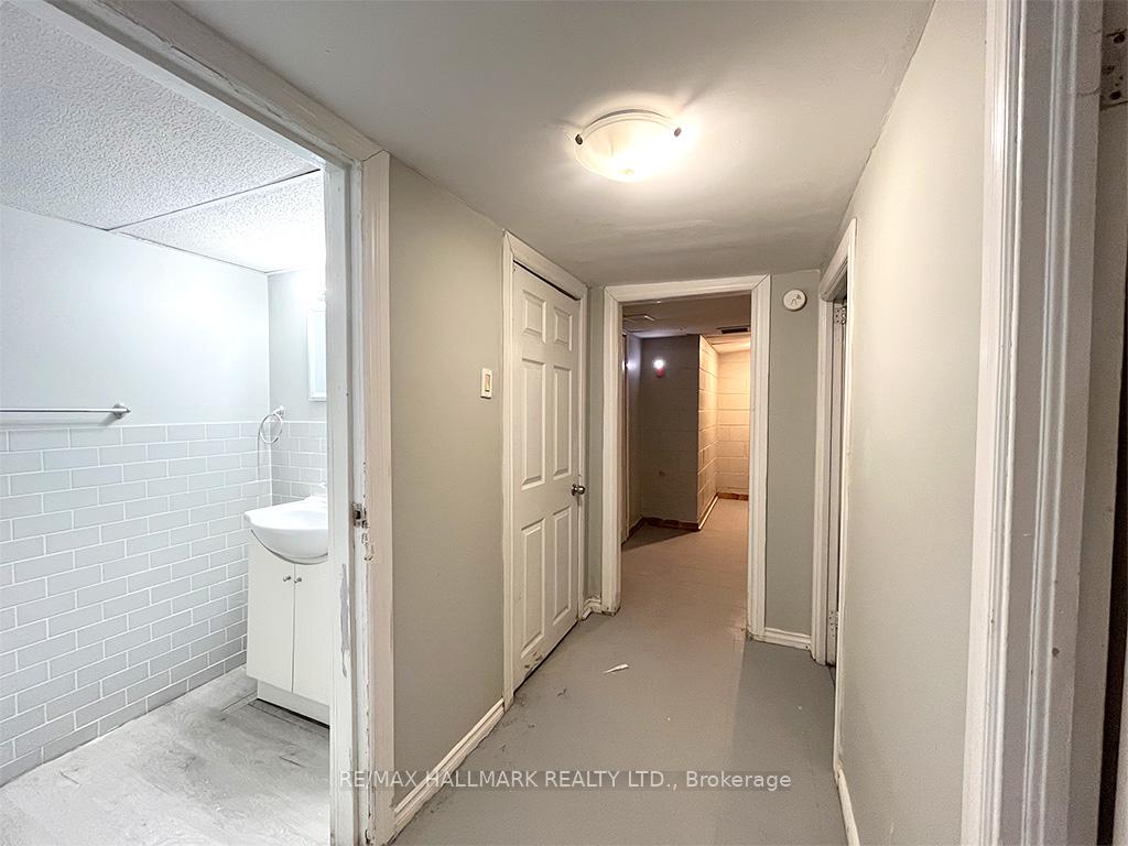 Photo 22 of 67 Claremore Avenue, Scarborough, Birchcliffe-Cliffside — HOMEH