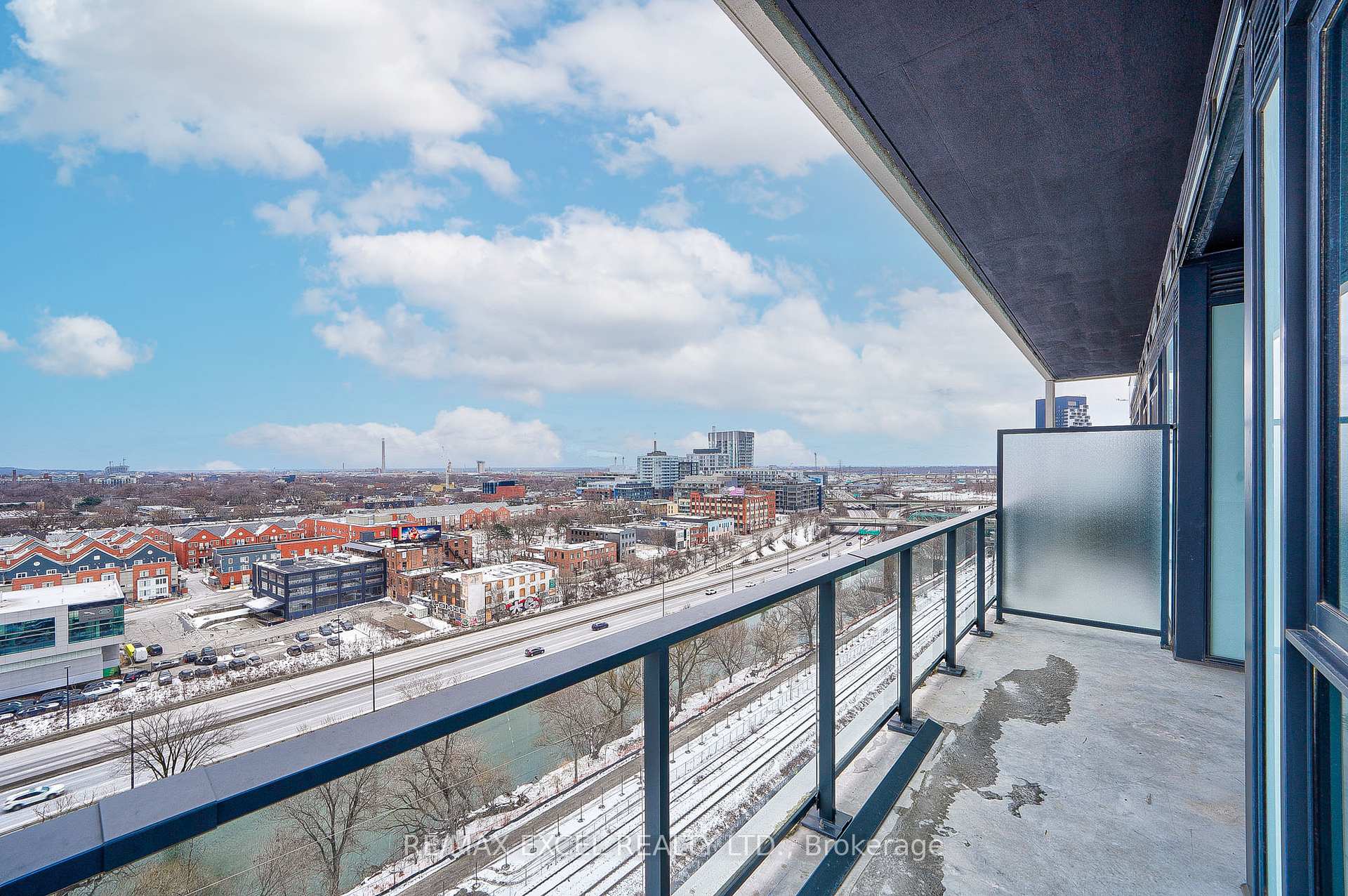 Photo 37 of Unit 1105, 5 Defries Street, Toronto, Regent Park — HOMEH