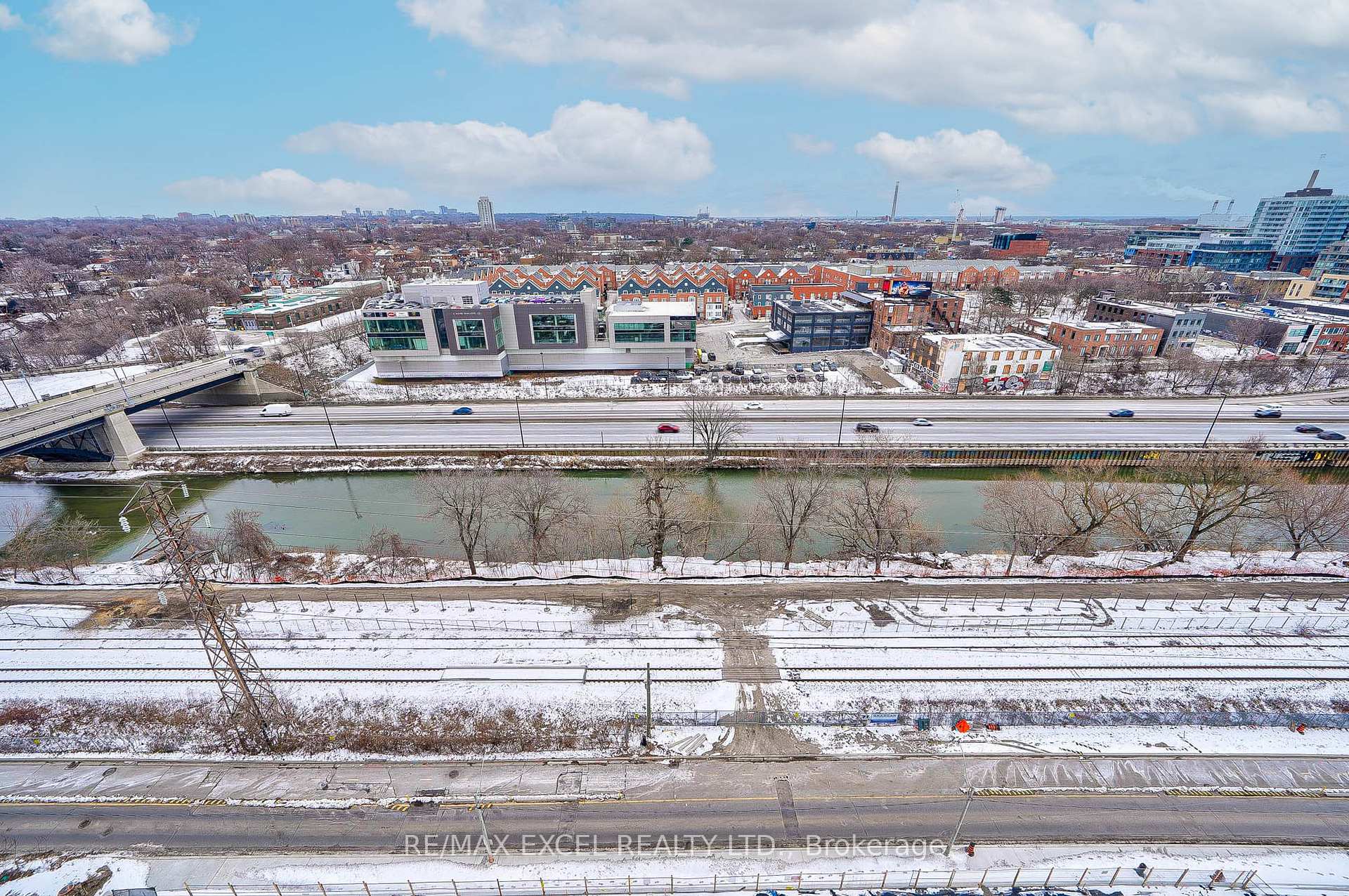 Photo 42 of Unit 1105, 5 Defries Street, Toronto, Regent Park — HOMEH