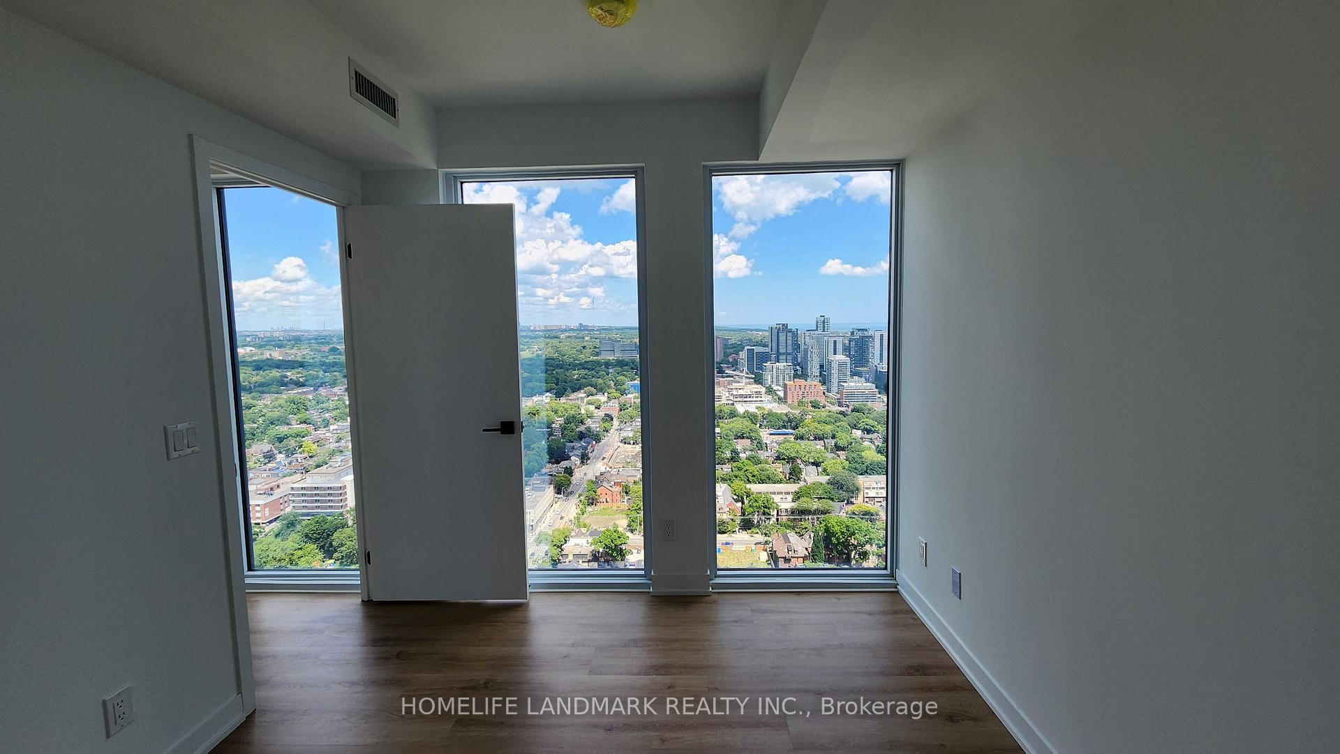 Photo 9 of Unit 4010, 319 Jarvis Street, Toronto, Moss Park — HOMEH