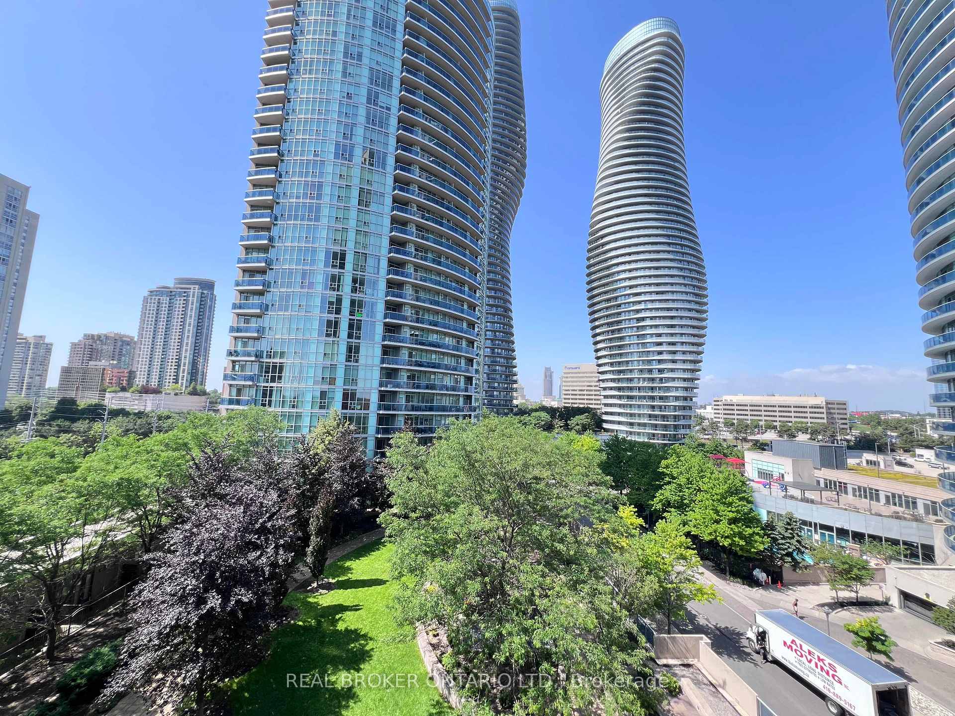 Photo 1 of Unit 707, 90 Absolute Avenue, Mississauga, City Centre — HOMEH