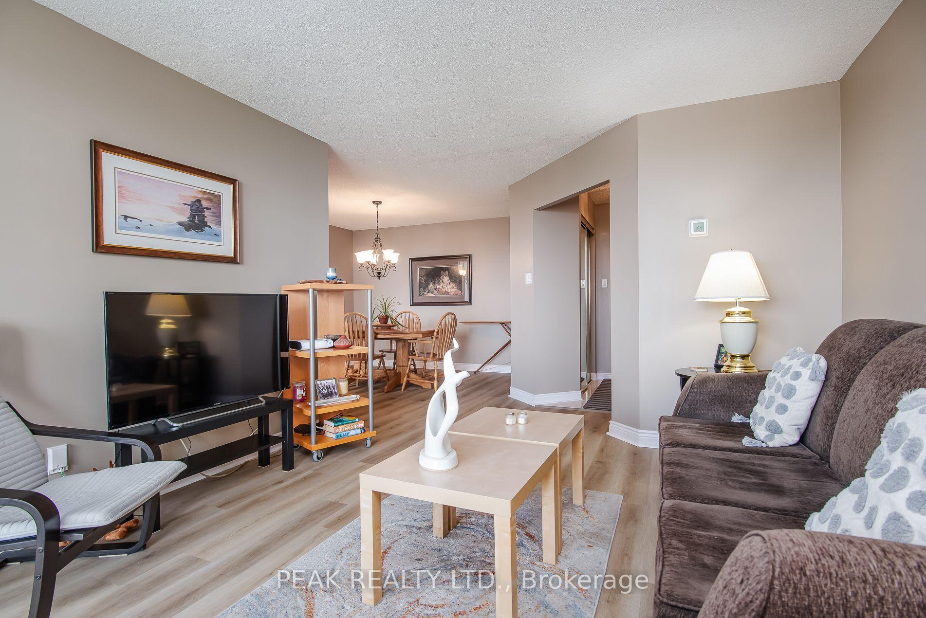 Photo 14 of Unit 2008, 6 Willow Street, Waterloo, Uptown Waterloo/North Ward — HOMEH
