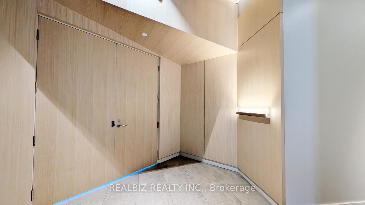 Photo 41 of Unit 1233, 70 Princess Street, Toronto, Waterfront Communities — HOMEH