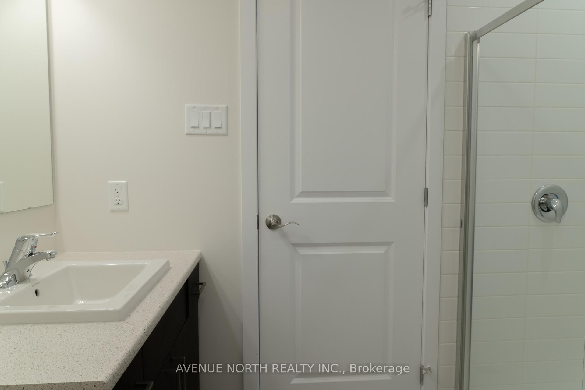 Photo 23 of 650 Corporal Private, Ottawa, Blossom Park/Kemp Park/Findlay Creek — HOMEH