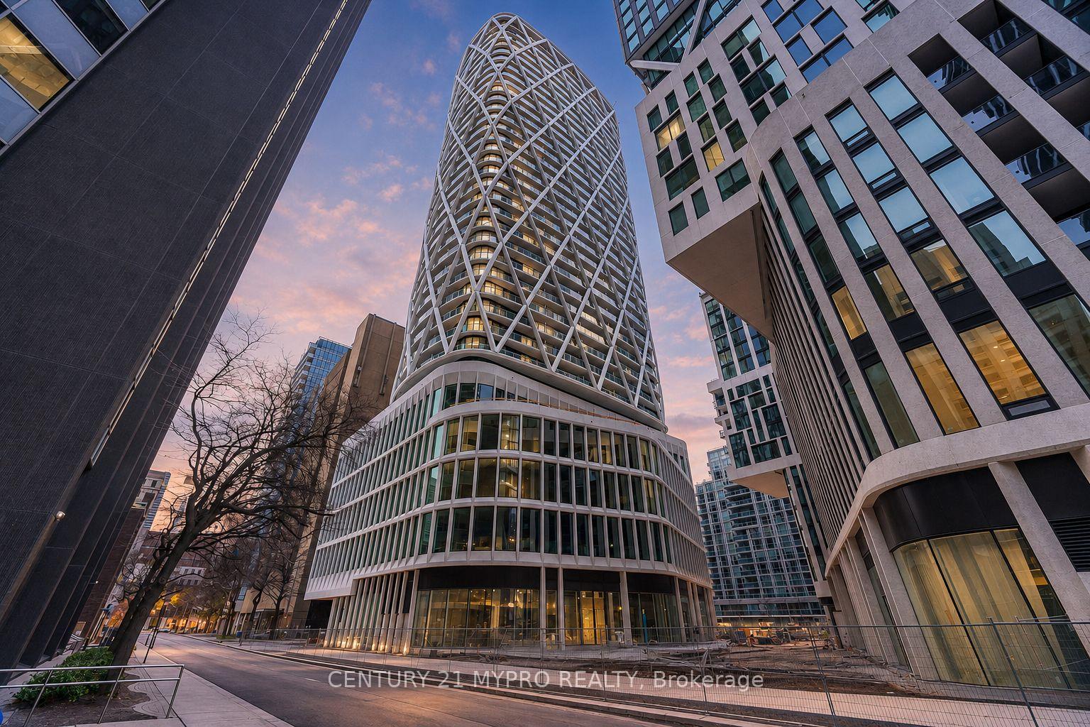 Photo 1 of Unit 1636, 230 Simcoe Street, Toronto, Kensington-Chinatown — HOMEH