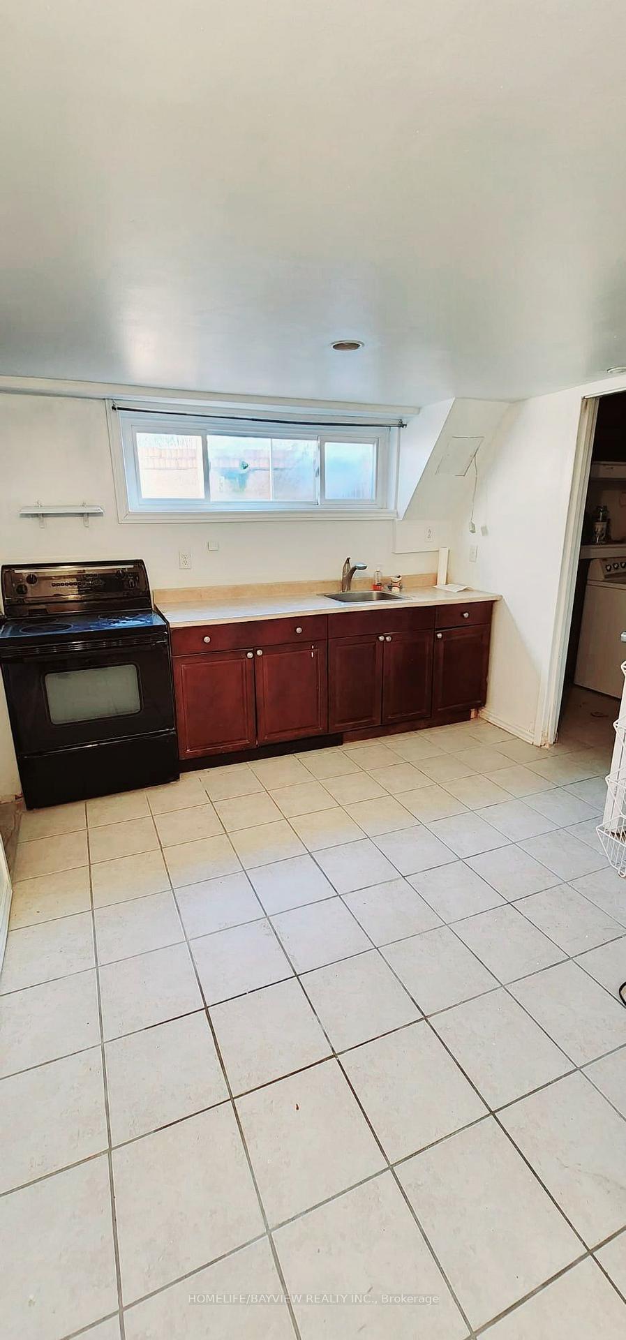 Front of Unit Lower floor, 27 main Street
