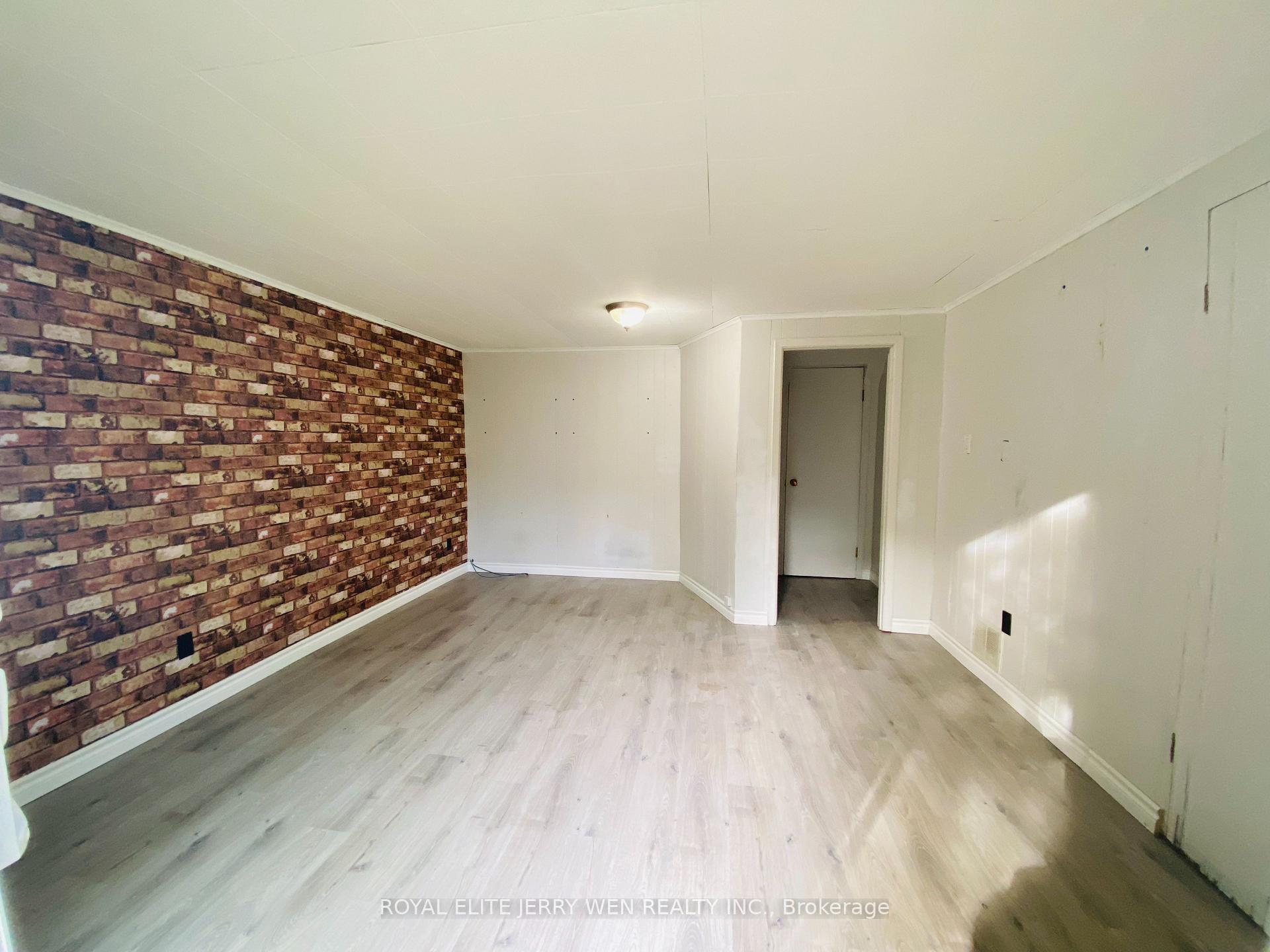 Photo 16 of 784 Central Park Boulevard N, Oshawa, Centennial — HOMEH