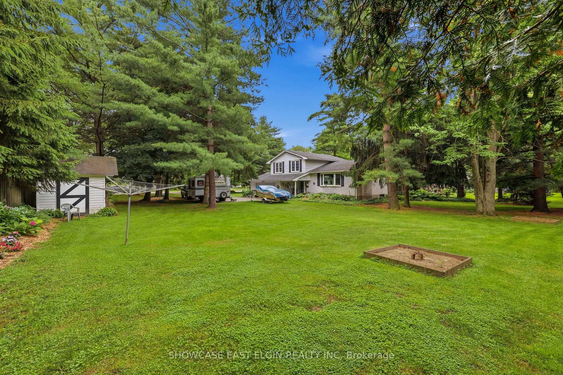 Photo 4 of 10 Pierce Street, Aylmer — HOMEH
