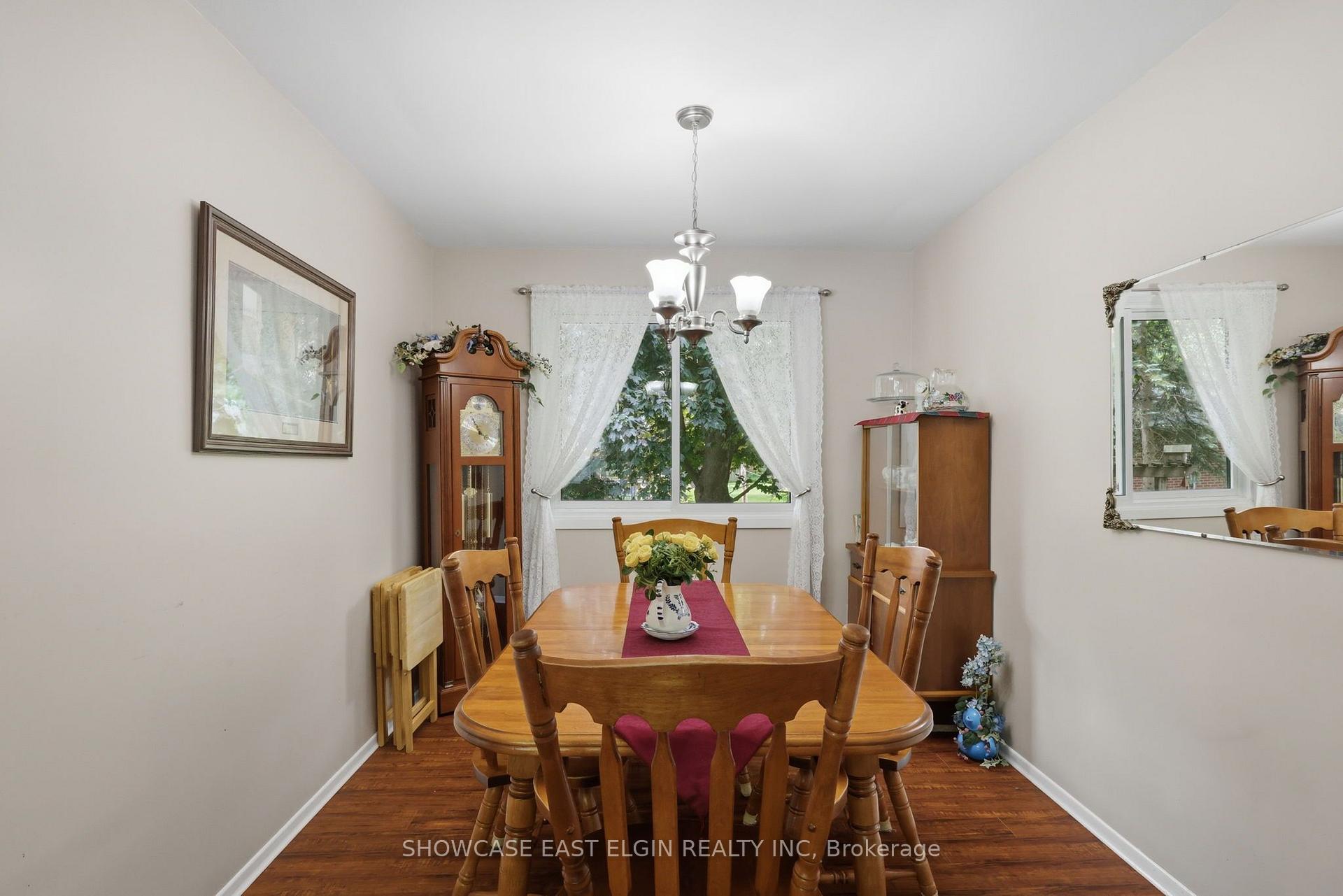 Photo 10 of 10 Pierce Street, Aylmer — HOMEH