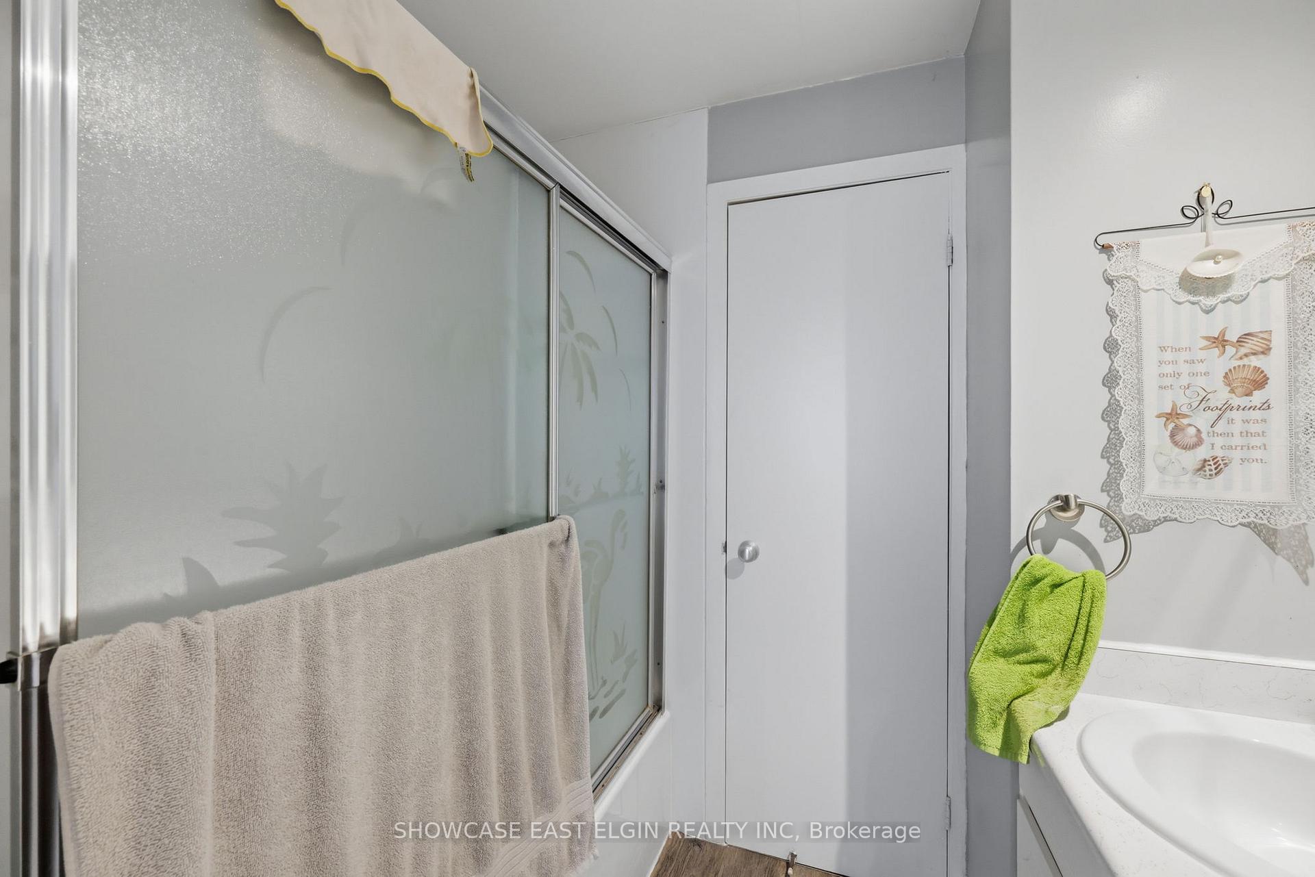 Photo 16 of 10 Pierce Street, Aylmer — HOMEH