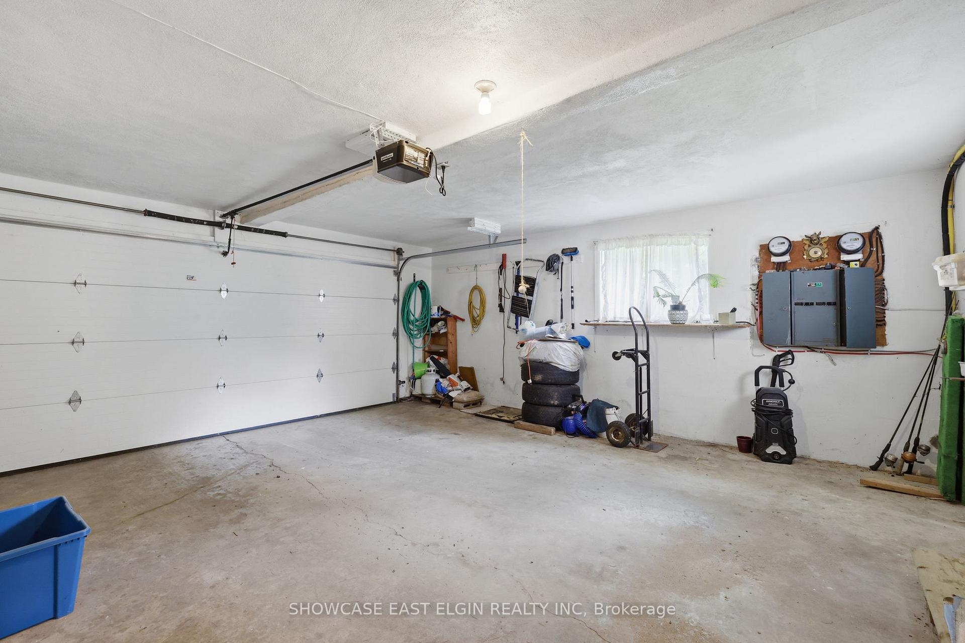 Photo 21 of 10 Pierce Street, Aylmer — HOMEH