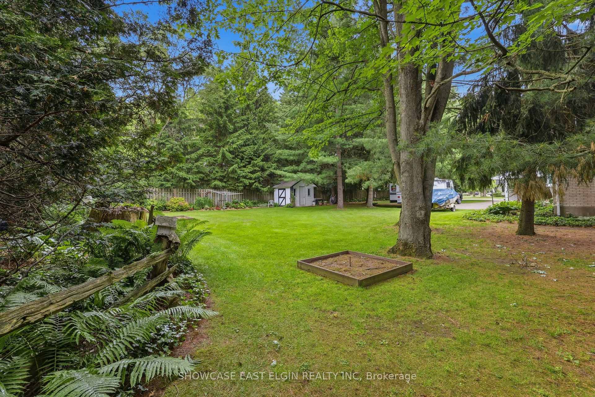 Photo 24 of 10 Pierce Street, Aylmer — HOMEH